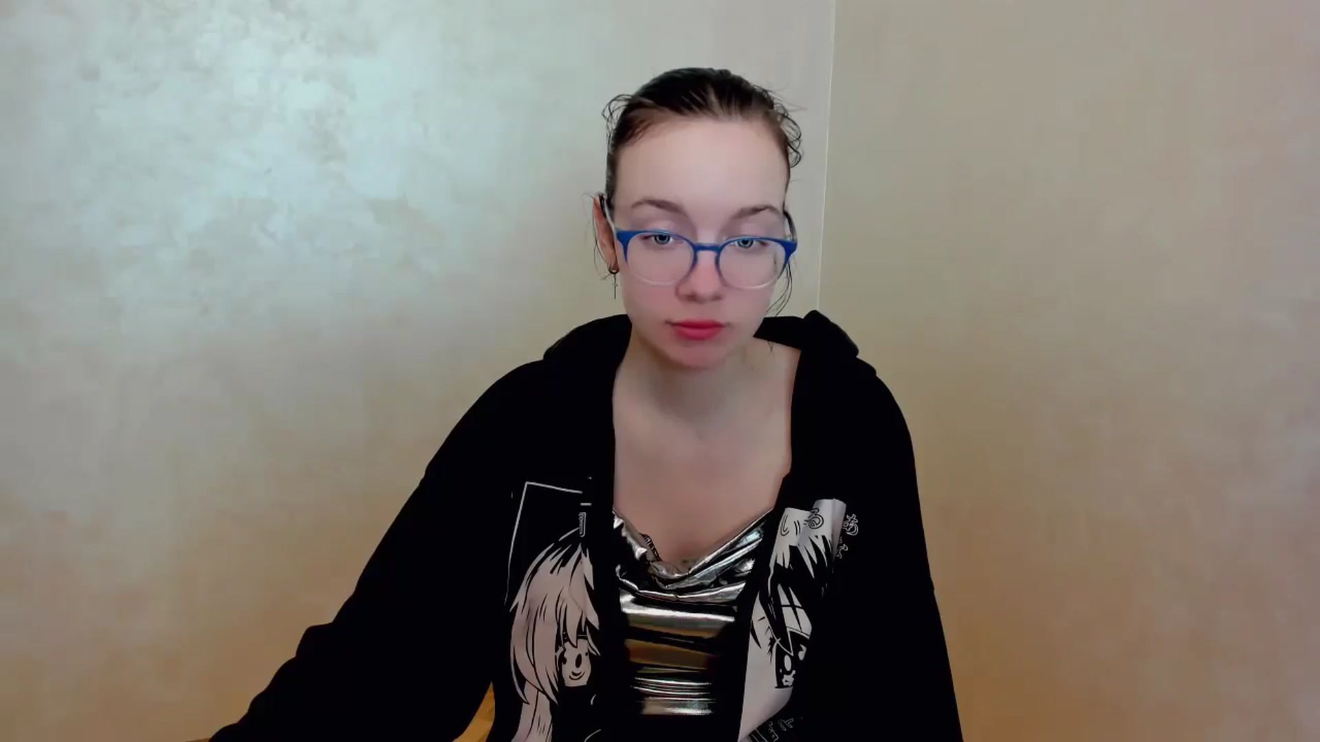 Gallery image thumbnail from Baby_Melania's myfreecams stream on, 04/06/2025, 20:01 image 14 of 20
