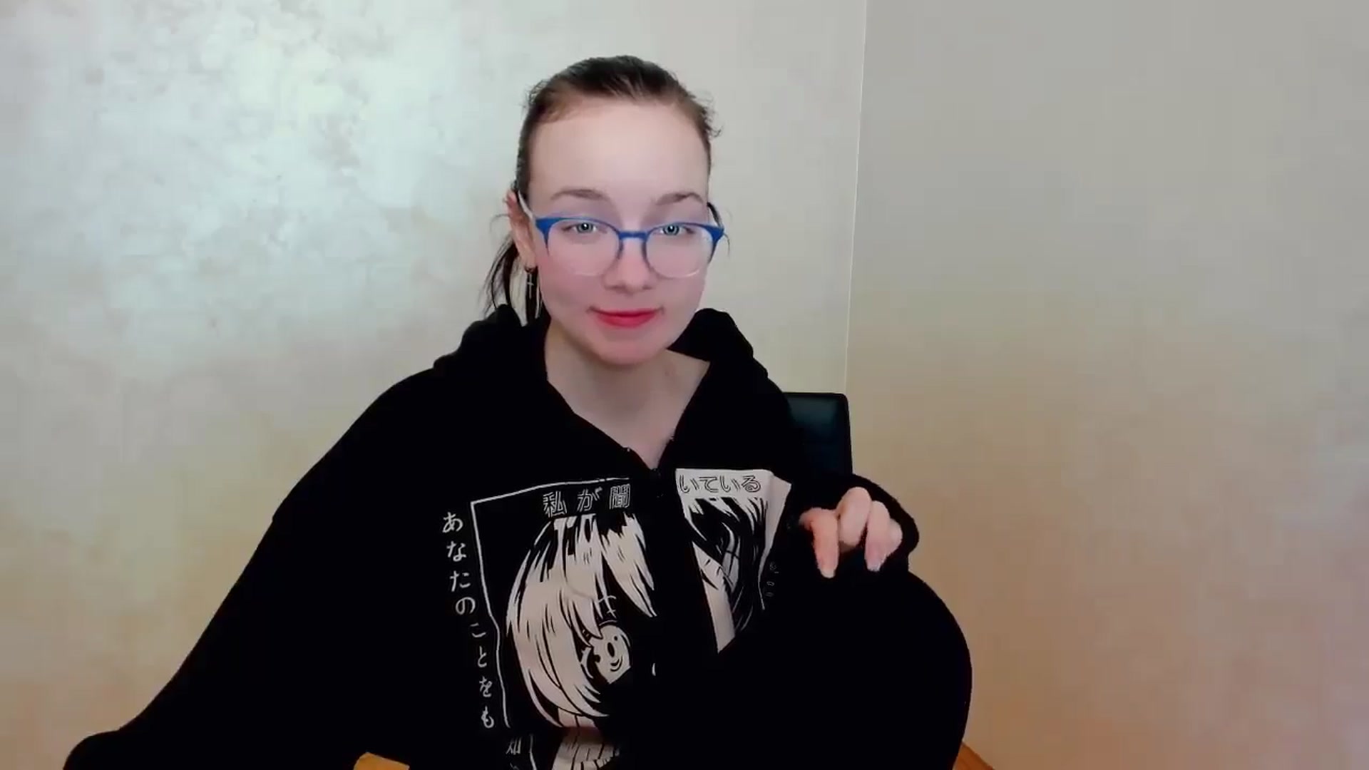 Gallery image thumbnail from Baby_Melania's myfreecams stream on, 04/06/2025, 21:19 image 5 of 20