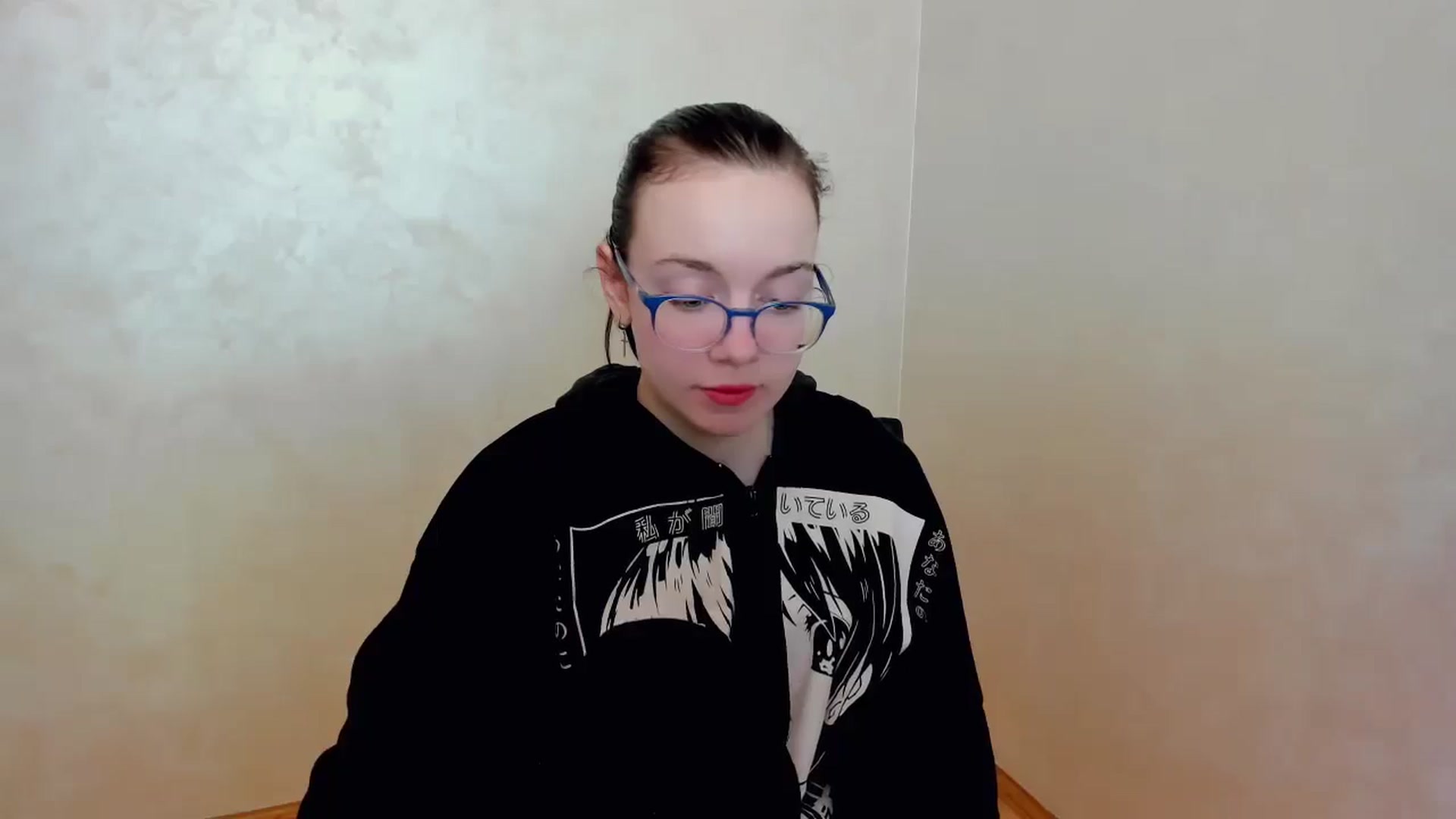 Gallery image thumbnail from Baby_Melania's myfreecams stream on, 04/06/2025, 21:19 image 17 of 20