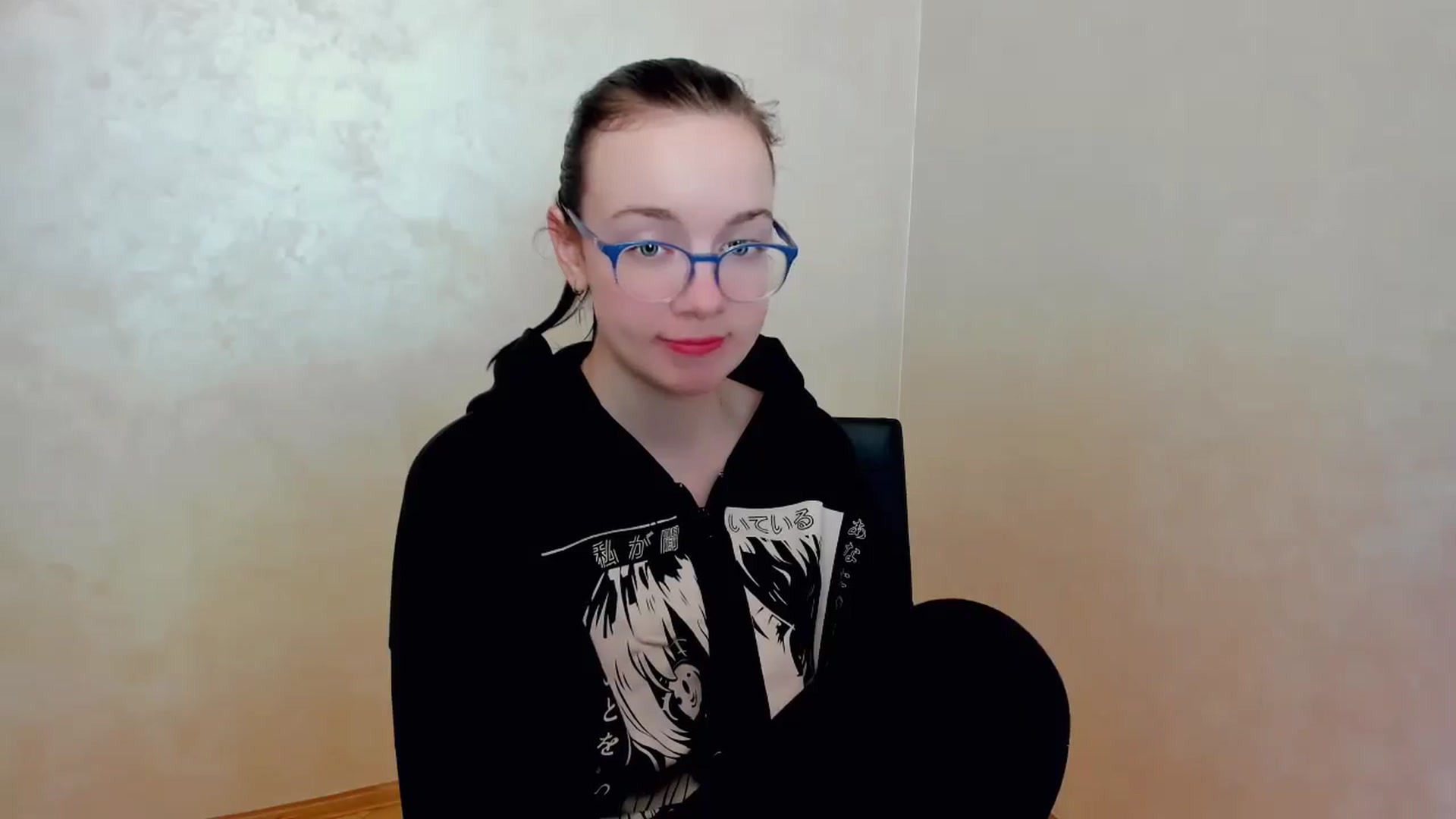 Gallery image thumbnail from Baby_Melania's myfreecams stream on, 04/06/2025, 21:19 image 3 of 20