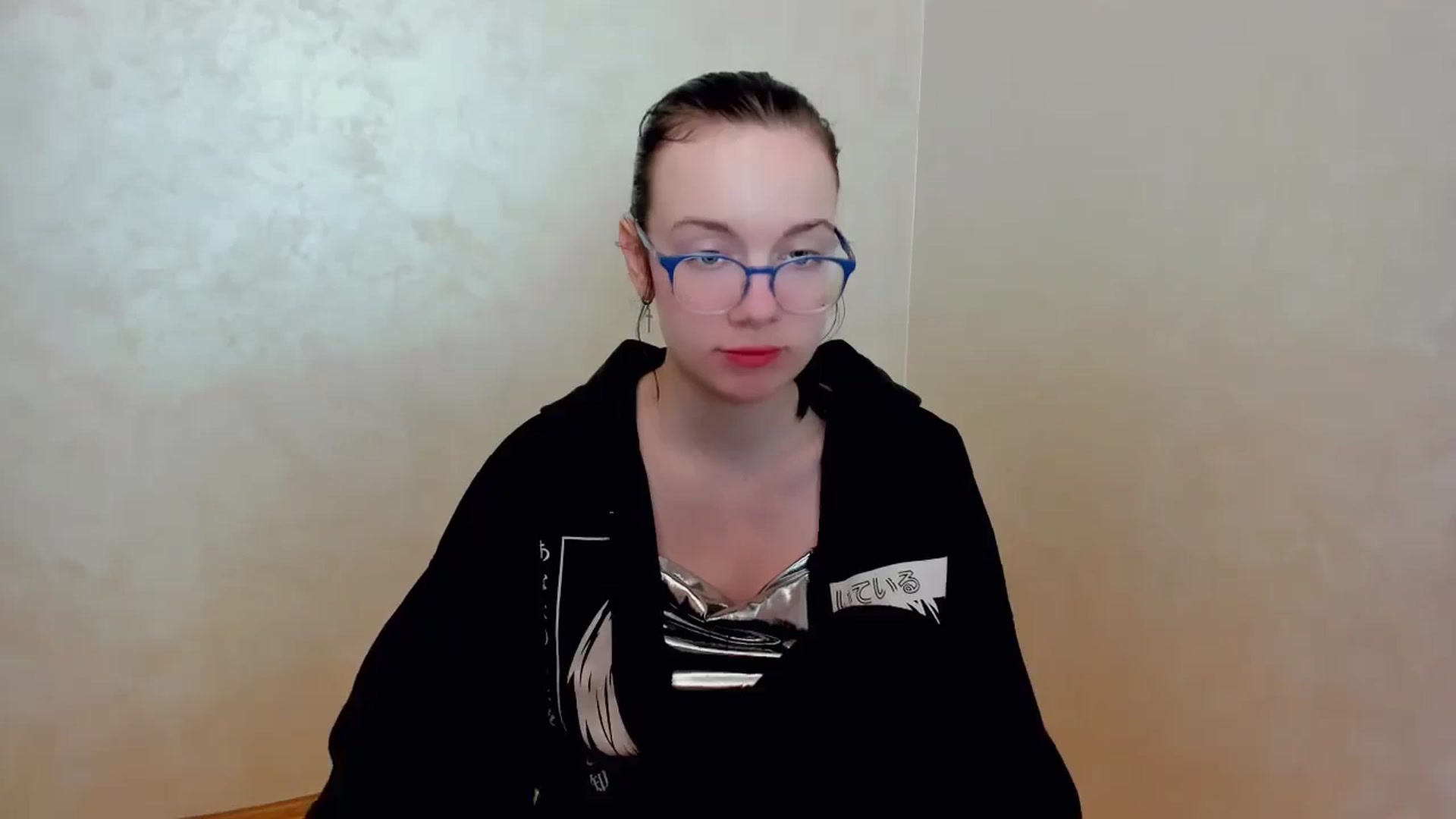 Gallery image thumbnail from Baby_Melania's myfreecams stream on, 04/06/2025, 23:32 image 15 of 20