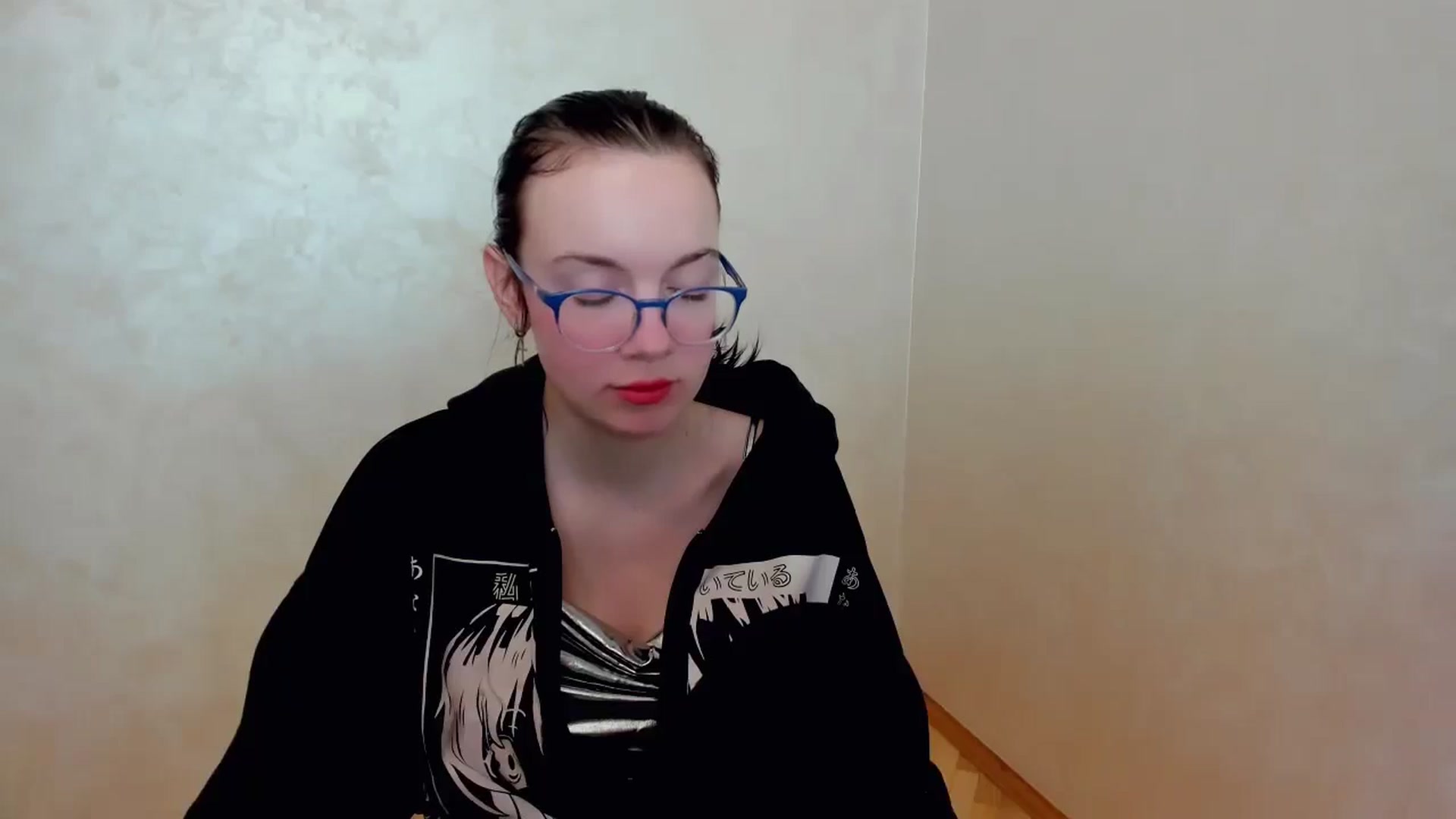 Gallery image thumbnail from Baby_Melania's myfreecams stream on, 04/07/2025, 24:41 image 14 of 20