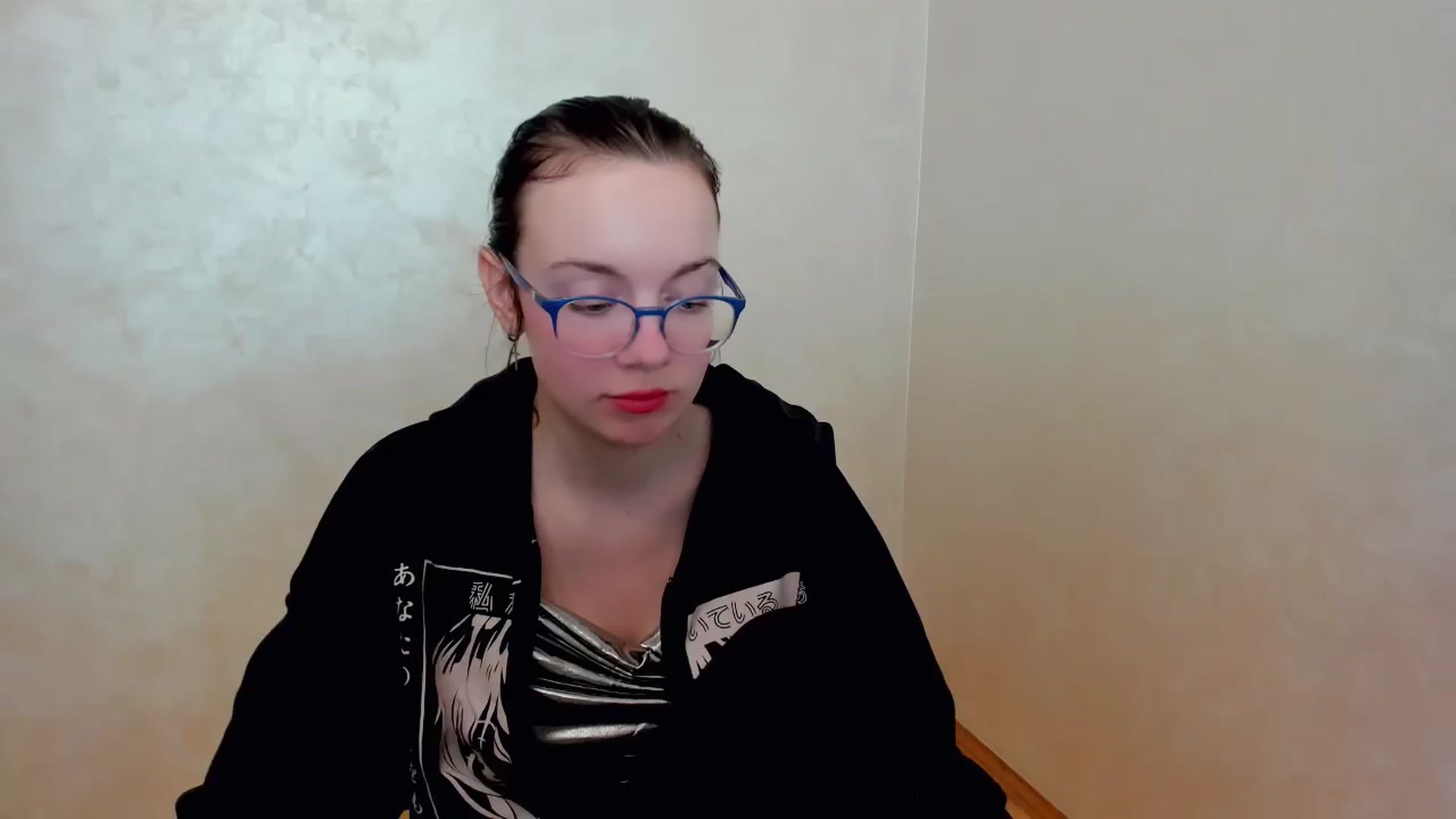 Gallery image thumbnail from Baby_Melania's myfreecams stream on, 04/07/2025, 24:41 image 17 of 20
