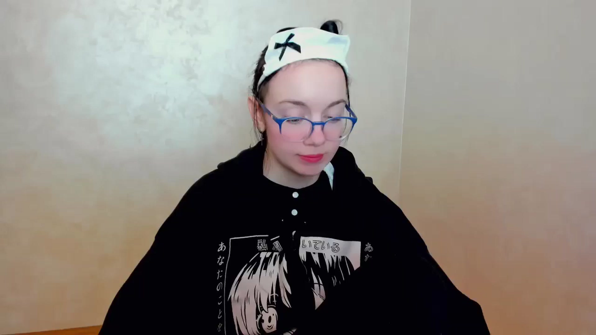 Gallery image thumbnail from Baby_Melania's myfreecams stream on, 04/10/2025, 24:01 image 8 of 20