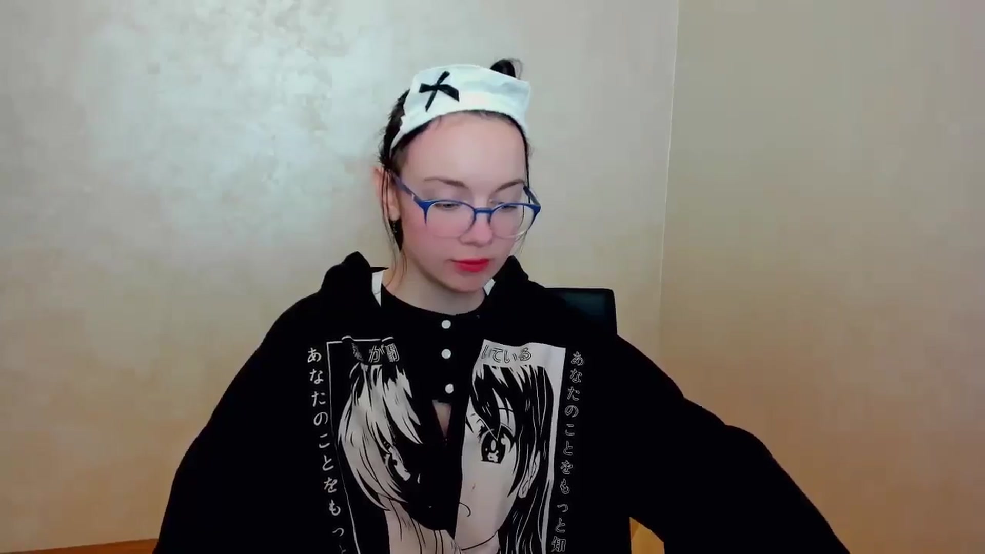 Gallery image thumbnail from Baby_Melania's myfreecams stream on, 04/10/2025, 24:01 image 16 of 20