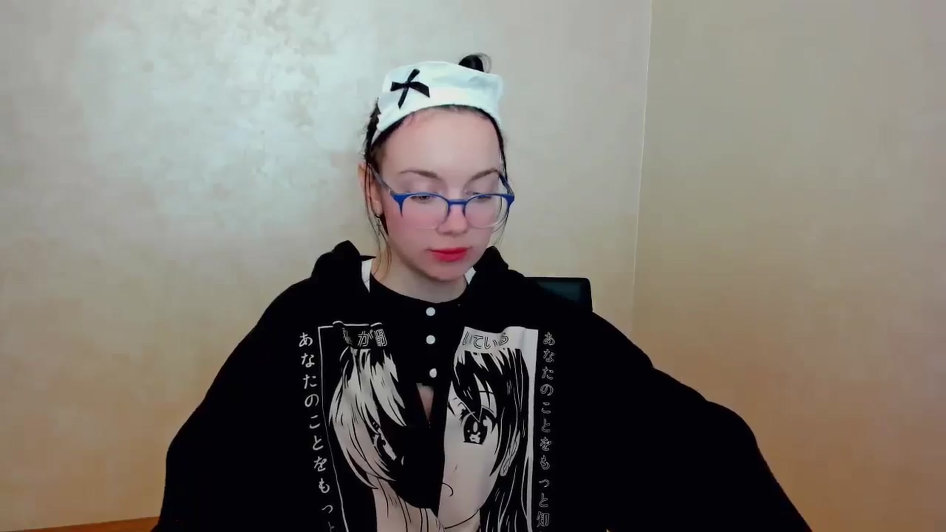 Gallery image thumbnail from Baby_Melania's myfreecams stream on, 04/10/2025, 24:01 image 17 of 20