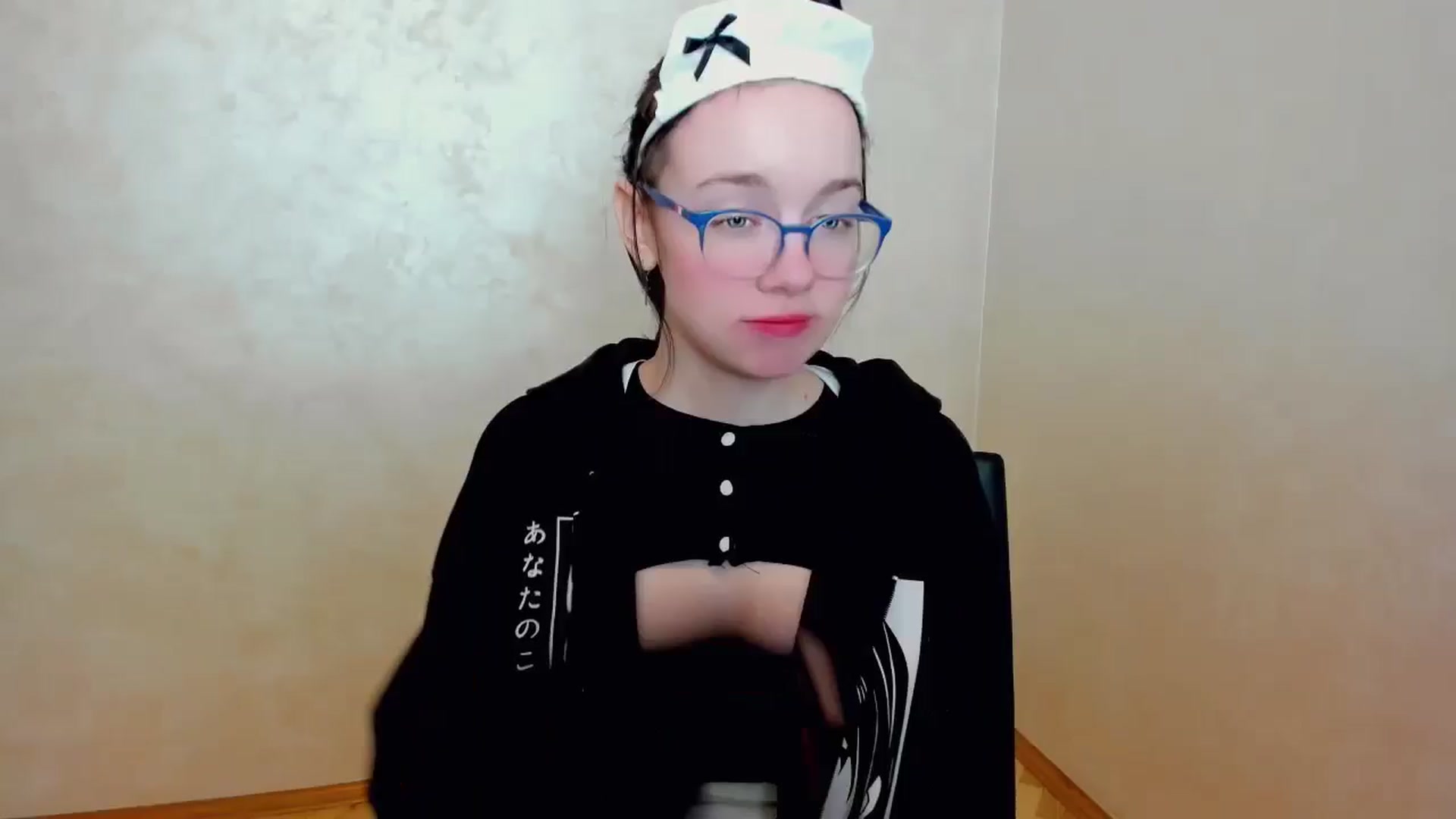 Gallery image thumbnail from Baby_Melania's myfreecams stream on, 04/10/2025, 24:01 image 2 of 20