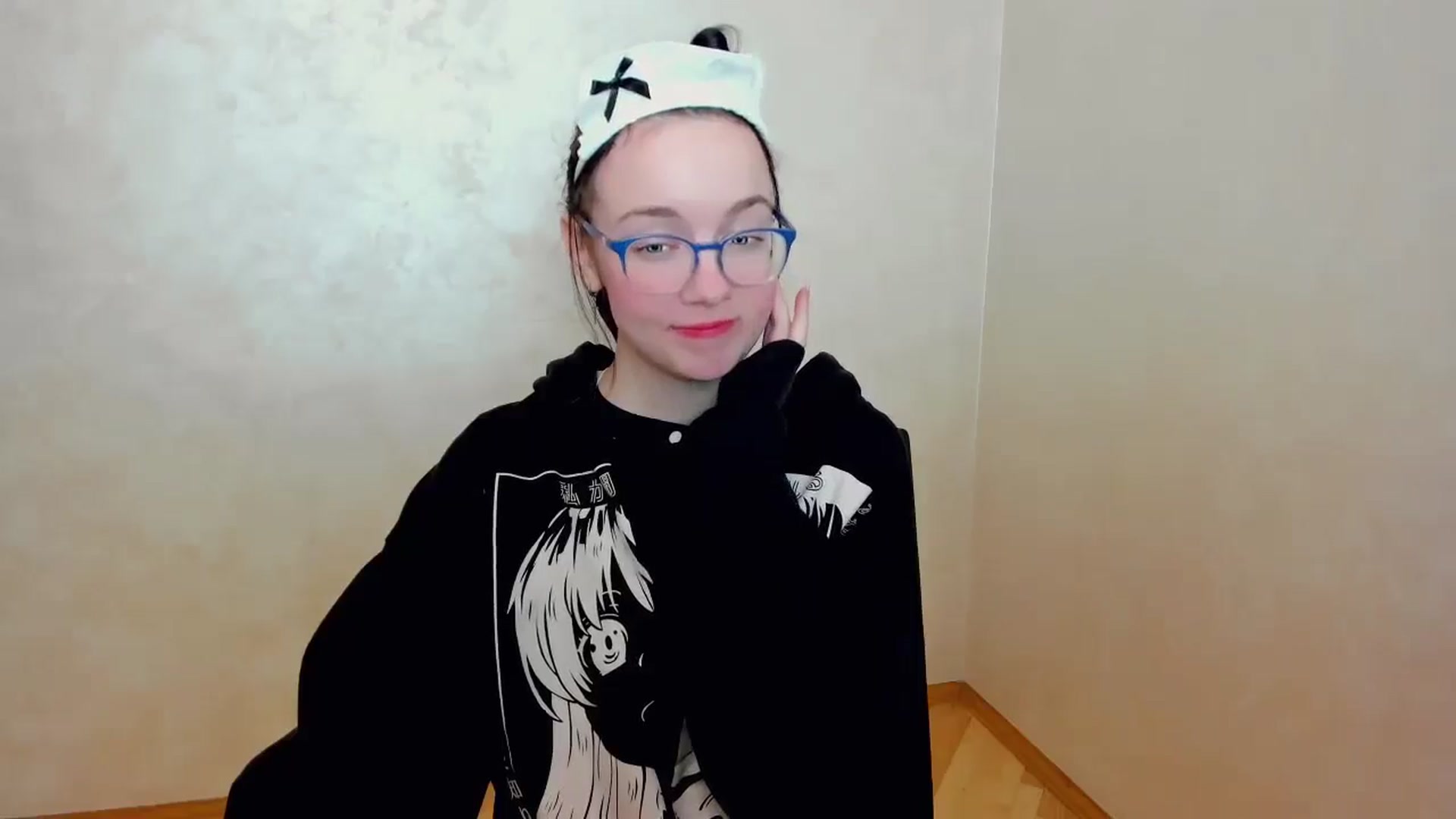 Gallery image thumbnail from Baby_Melania's myfreecams stream on, 04/10/2025, 24:01 image 18 of 20