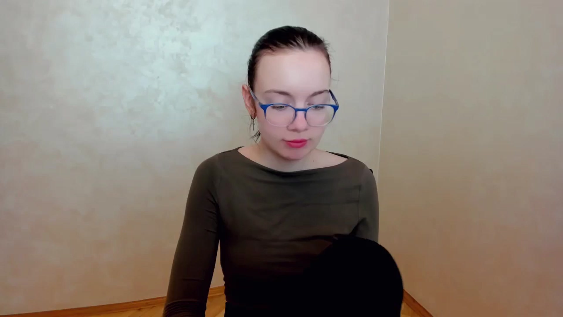 Gallery image thumbnail from Baby_Melania's myfreecams stream on, 04/11/2025, 11:00 image 2 of 20