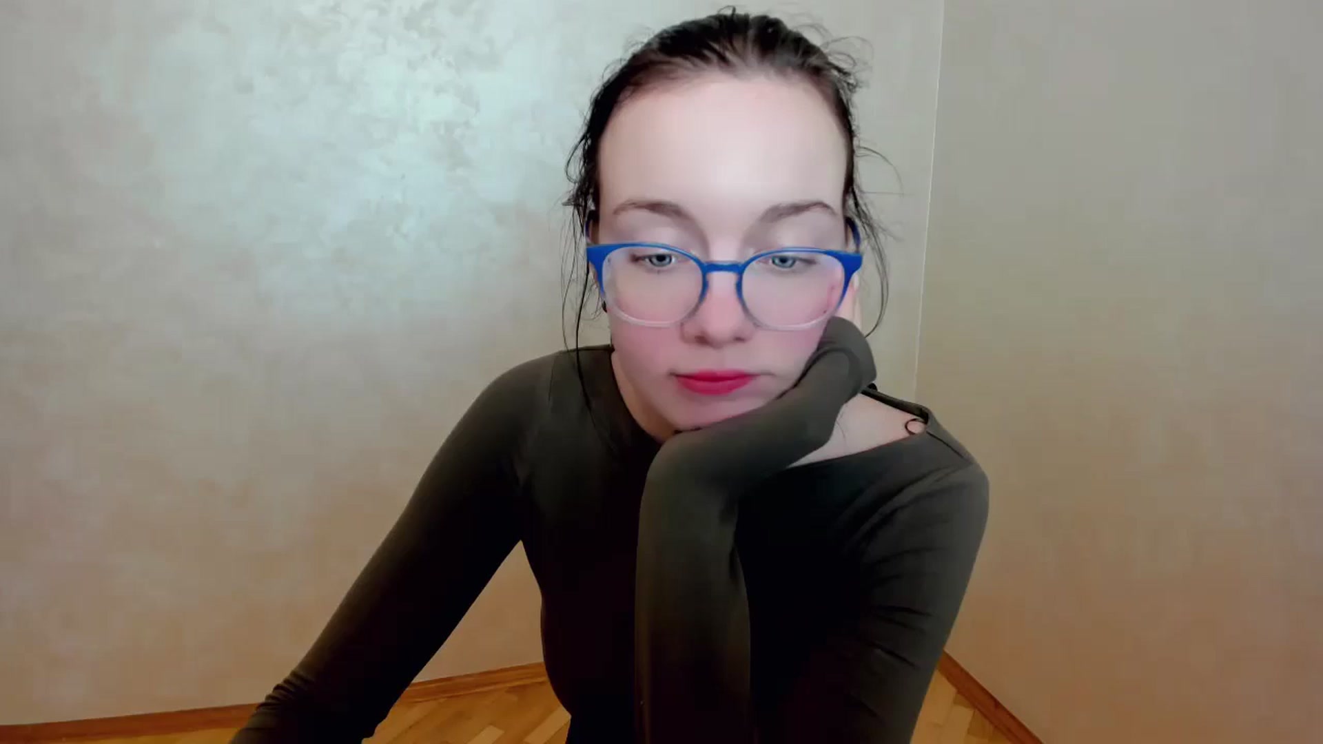 Gallery image thumbnail from Baby_Melania's myfreecams stream on, 04/11/2025, 17:04 image 5 of 20