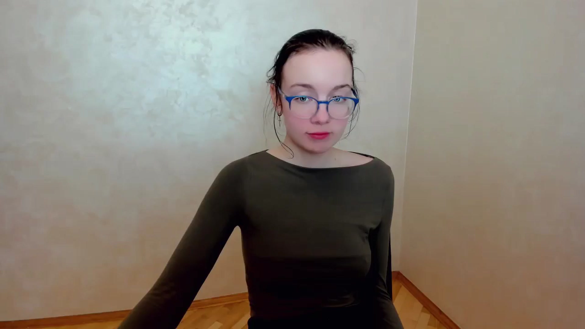Gallery image thumbnail from Baby_Melania's myfreecams stream on, 04/11/2025, 17:04 image 7 of 20