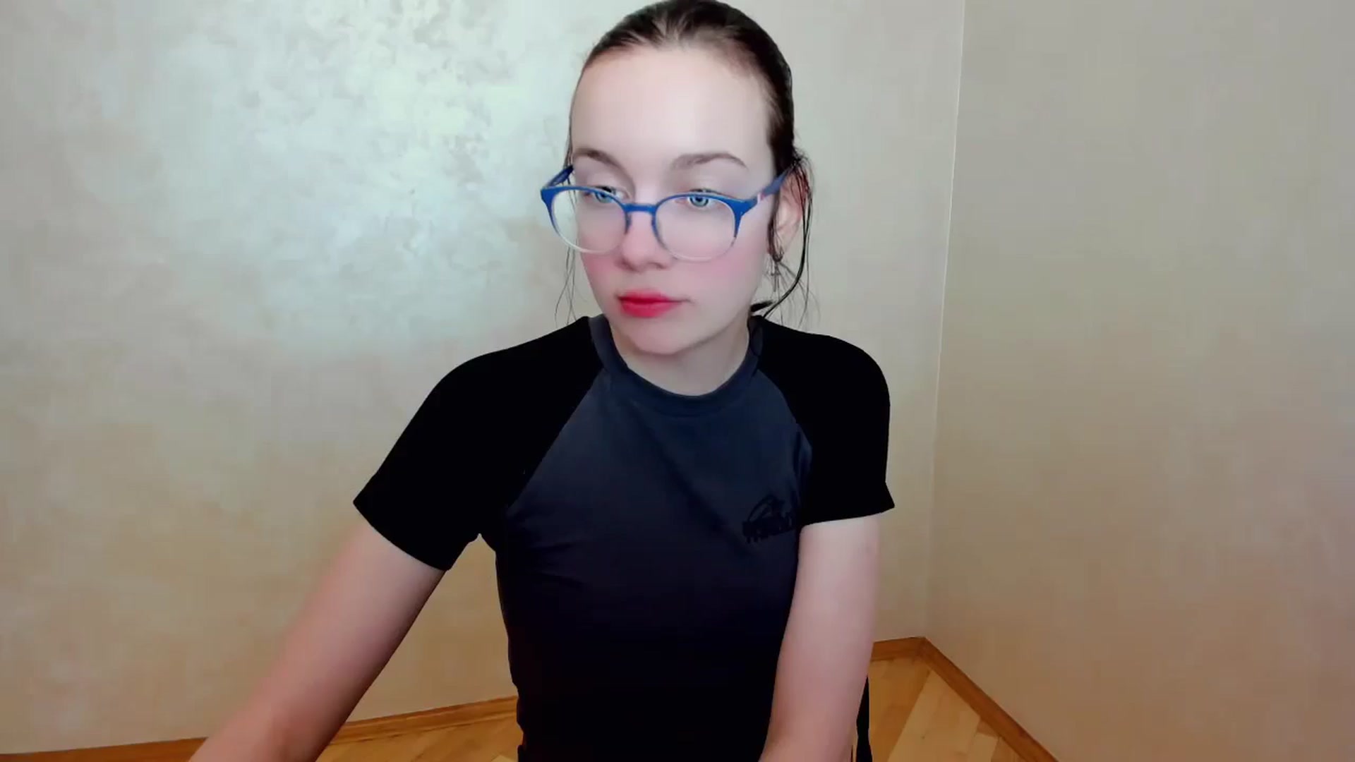 Gallery image thumbnail from Baby_Melania's myfreecams stream on, 04/12/2025, 19:21 image 7 of 20