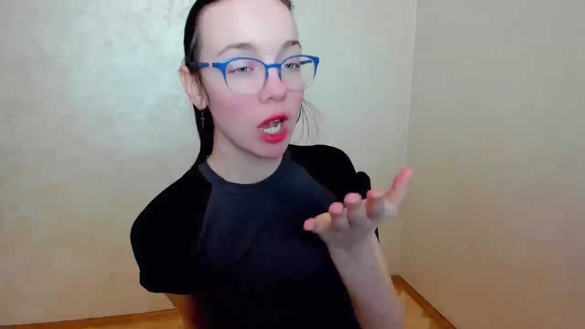 Gallery image thumbnail from Baby_Melania's myfreecams stream on, 04/12/2025, 19:21 image 15 of 20