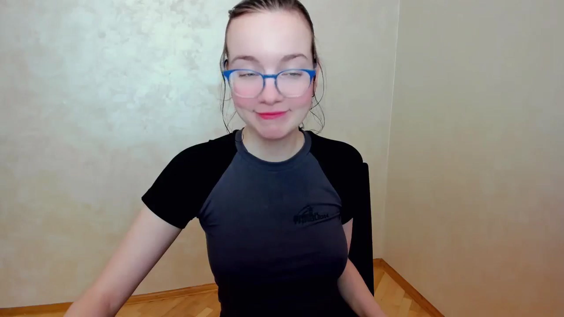 Gallery image thumbnail from Baby_Melania's myfreecams stream on, 04/13/2025, 16:13 image 20 of 20