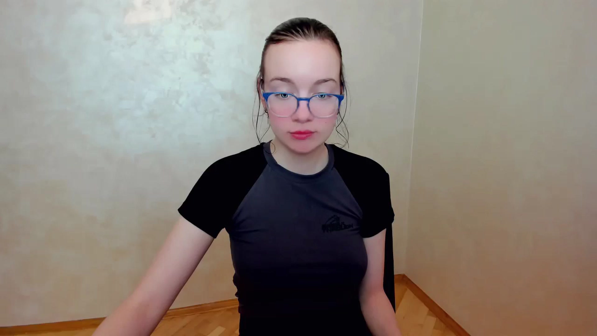 Gallery image thumbnail from Baby_Melania's myfreecams stream on, 04/13/2025, 16:13 image 13 of 20