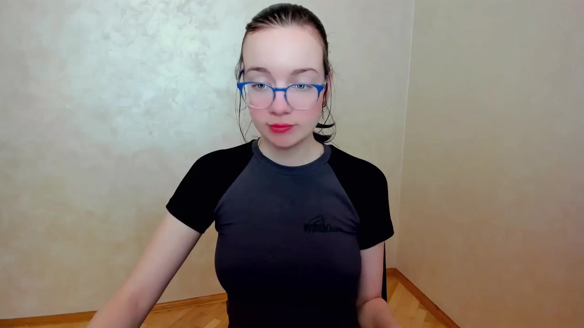 Gallery image thumbnail from Baby_Melania's myfreecams stream on, 04/13/2025, 16:13 image 1 of 20