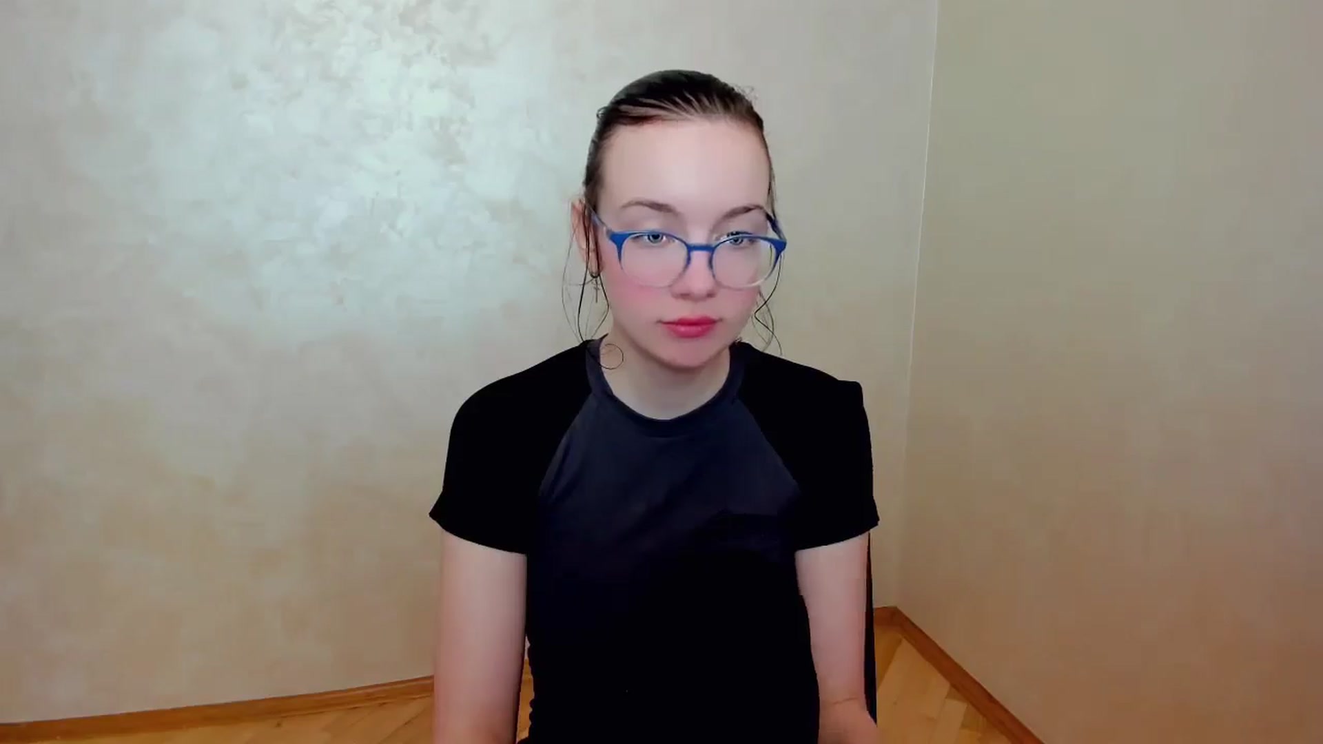 Gallery image thumbnail from Baby_Melania's myfreecams stream on, 04/13/2025, 16:13 image 18 of 20