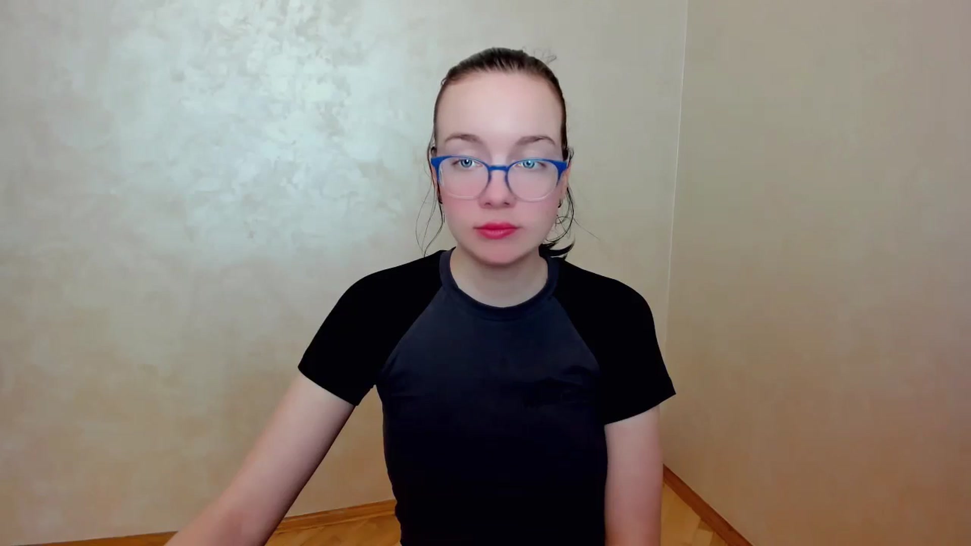 Gallery image thumbnail from Baby_Melania's myfreecams stream on, 04/13/2025, 17:42 image 6 of 20