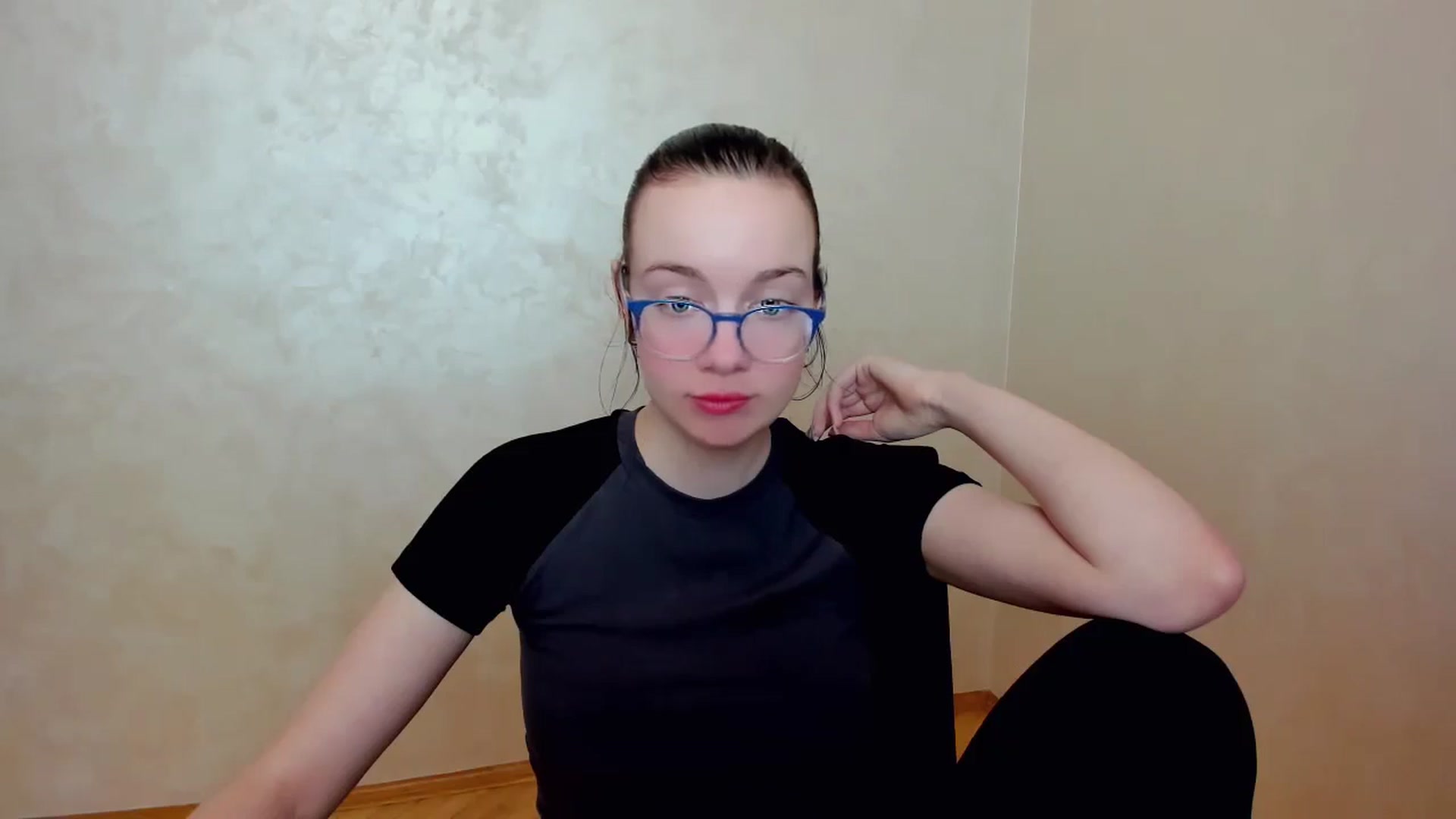 Gallery image thumbnail from Baby_Melania's myfreecams stream on, 04/13/2025, 17:42 image 15 of 20