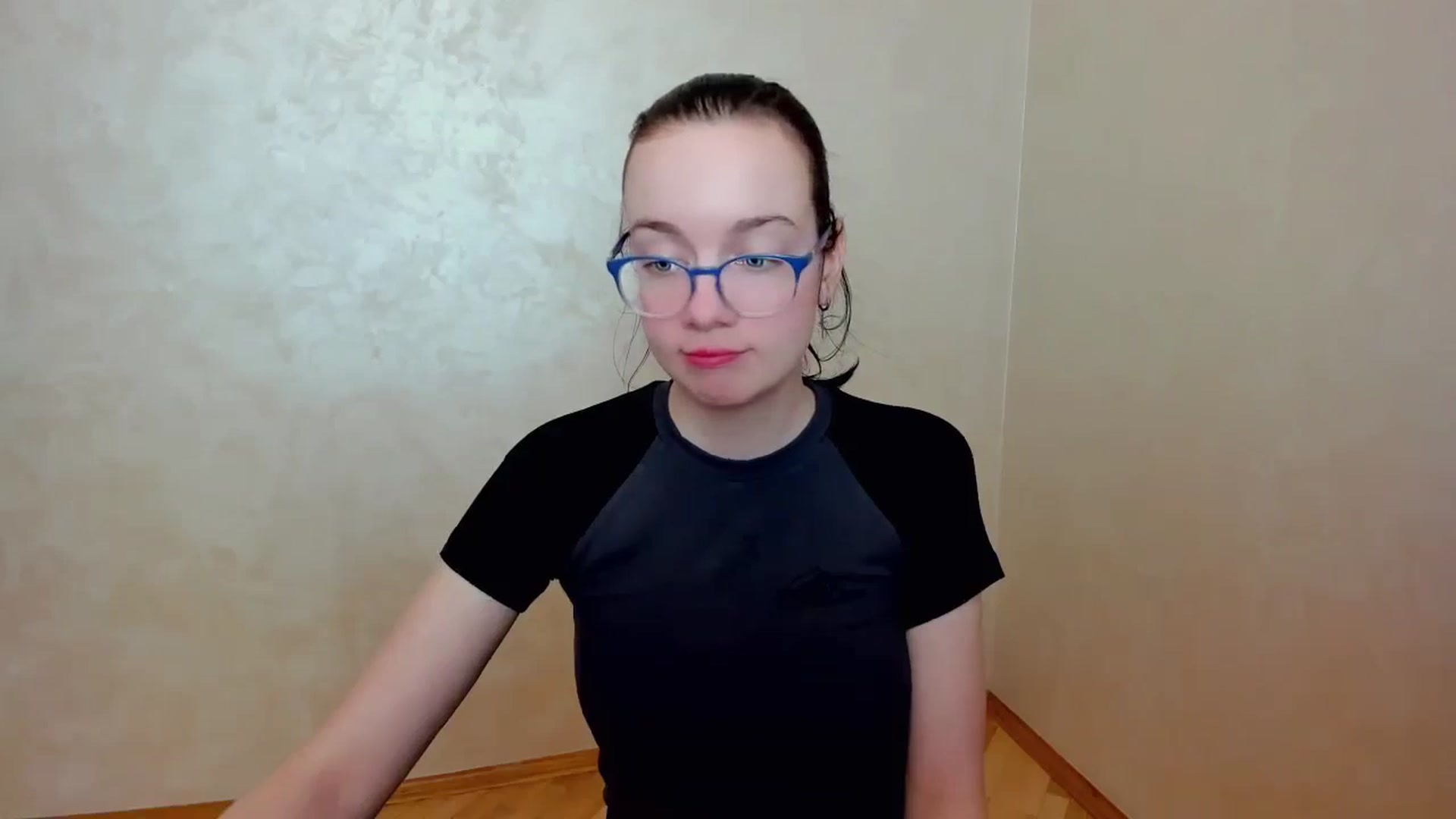 Gallery image thumbnail from Baby_Melania's myfreecams stream on, 04/13/2025, 17:42 image 17 of 20