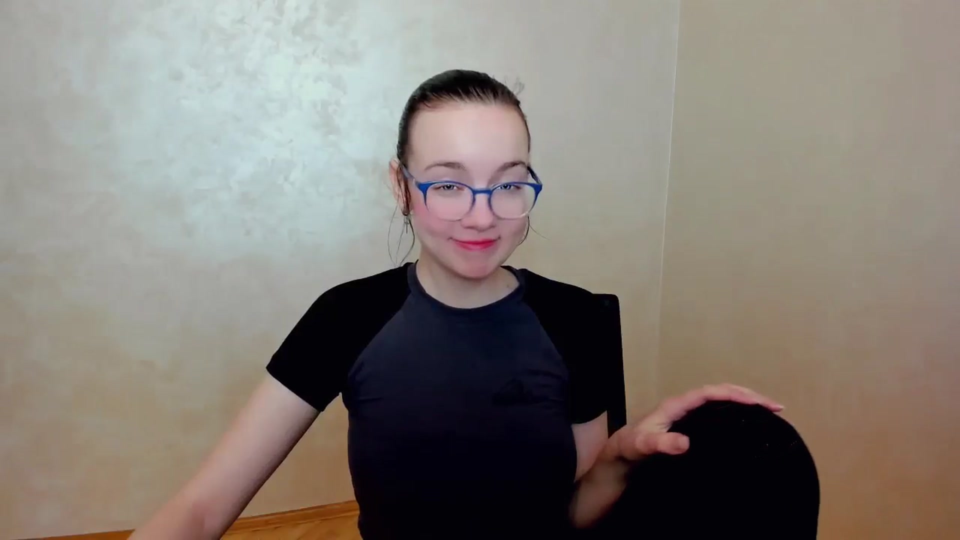 Gallery image thumbnail from Baby_Melania's myfreecams stream on, 04/13/2025, 17:42 image 13 of 20