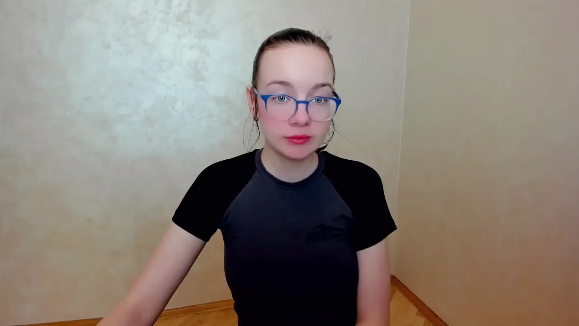 Gallery image thumbnail from Baby_Melania's myfreecams stream on, 04/13/2025, 17:42 image 4 of 20
