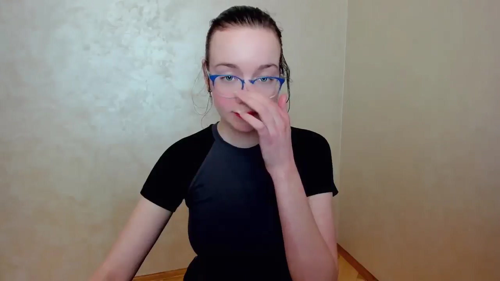 Gallery image thumbnail from Baby_Melania's myfreecams stream on, 04/13/2025, 20:13 image 6 of 20