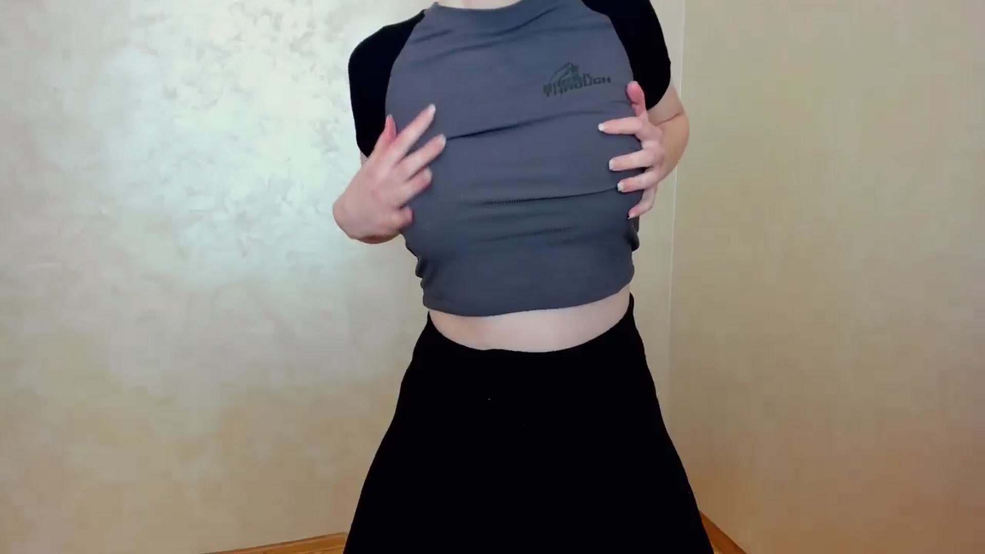 Gallery image thumbnail from Baby_Melania's myfreecams stream on, 04/13/2025, 20:13 image 17 of 20