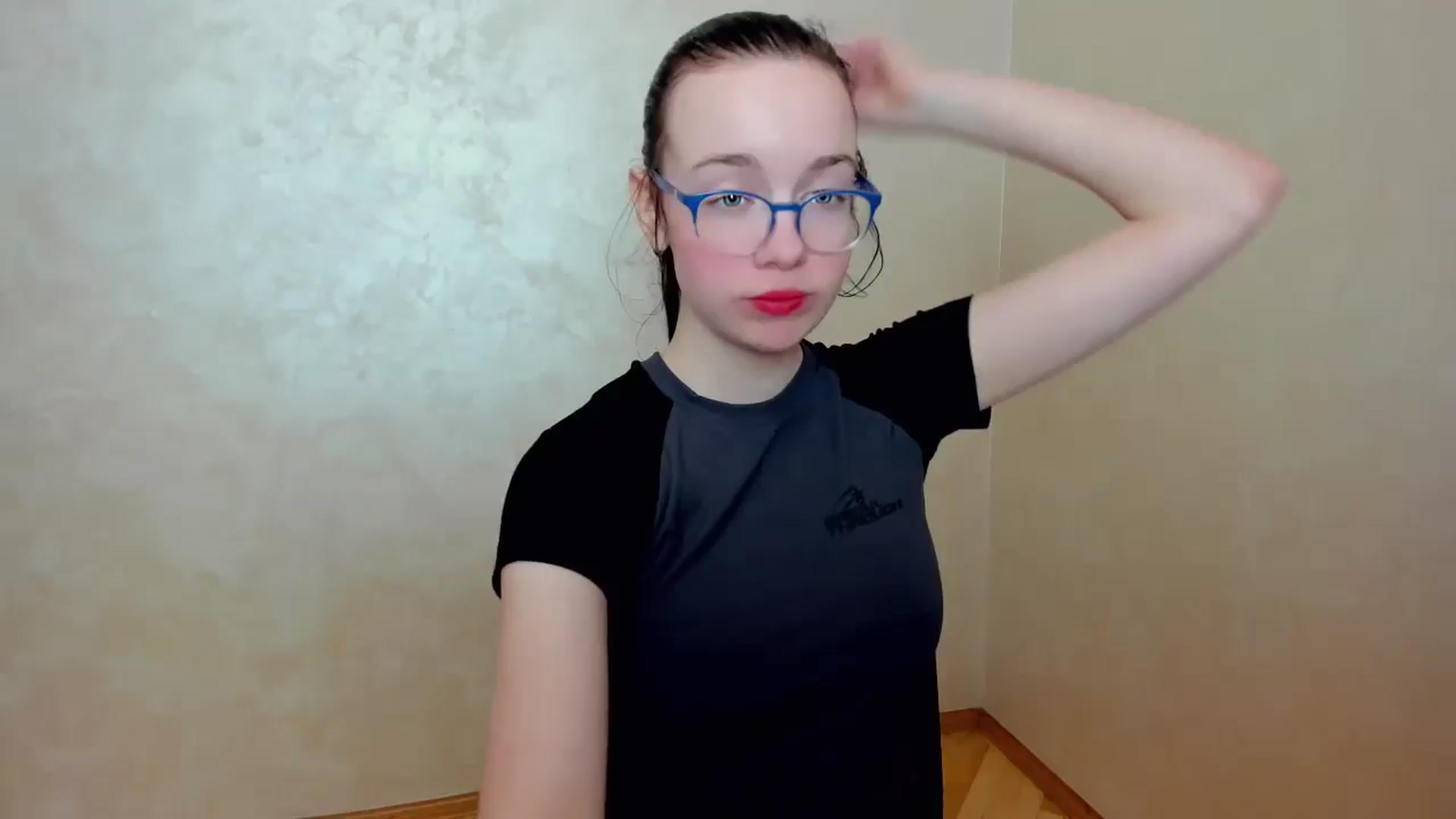 Gallery image thumbnail from Baby_Melania's myfreecams stream on, 04/13/2025, 20:13 image 1 of 20