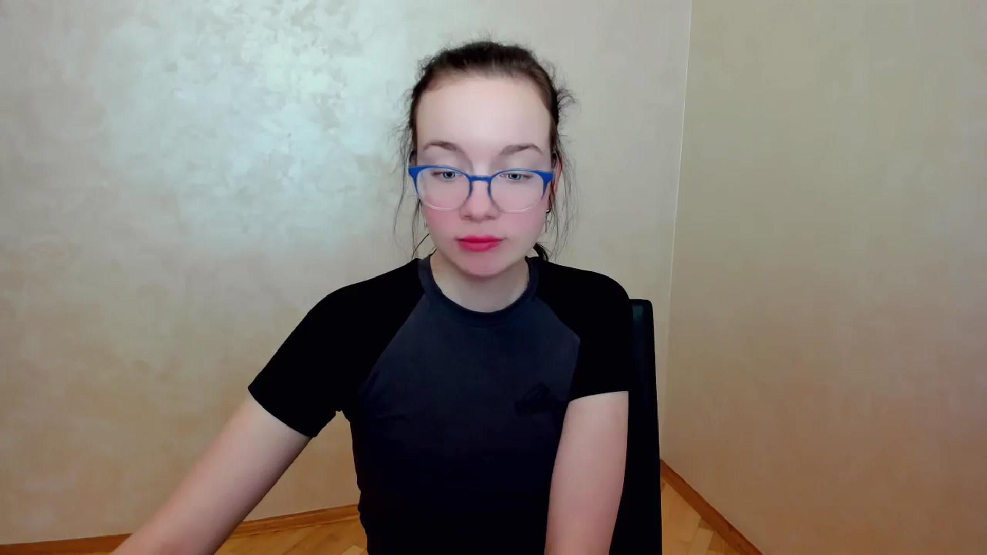 Gallery image thumbnail from Baby_Melania's myfreecams stream on, 04/14/2025, 16:22 image 20 of 20