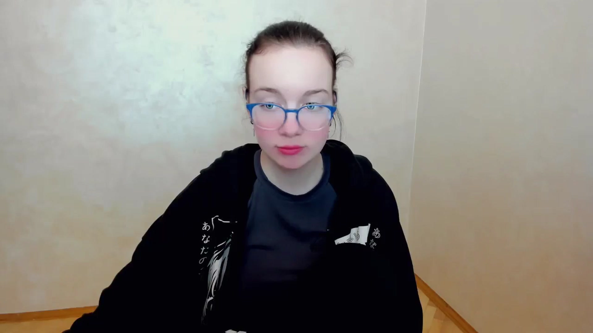 Gallery image thumbnail from Baby_Melania's myfreecams stream on, 04/14/2025, 18:09 image 13 of 20