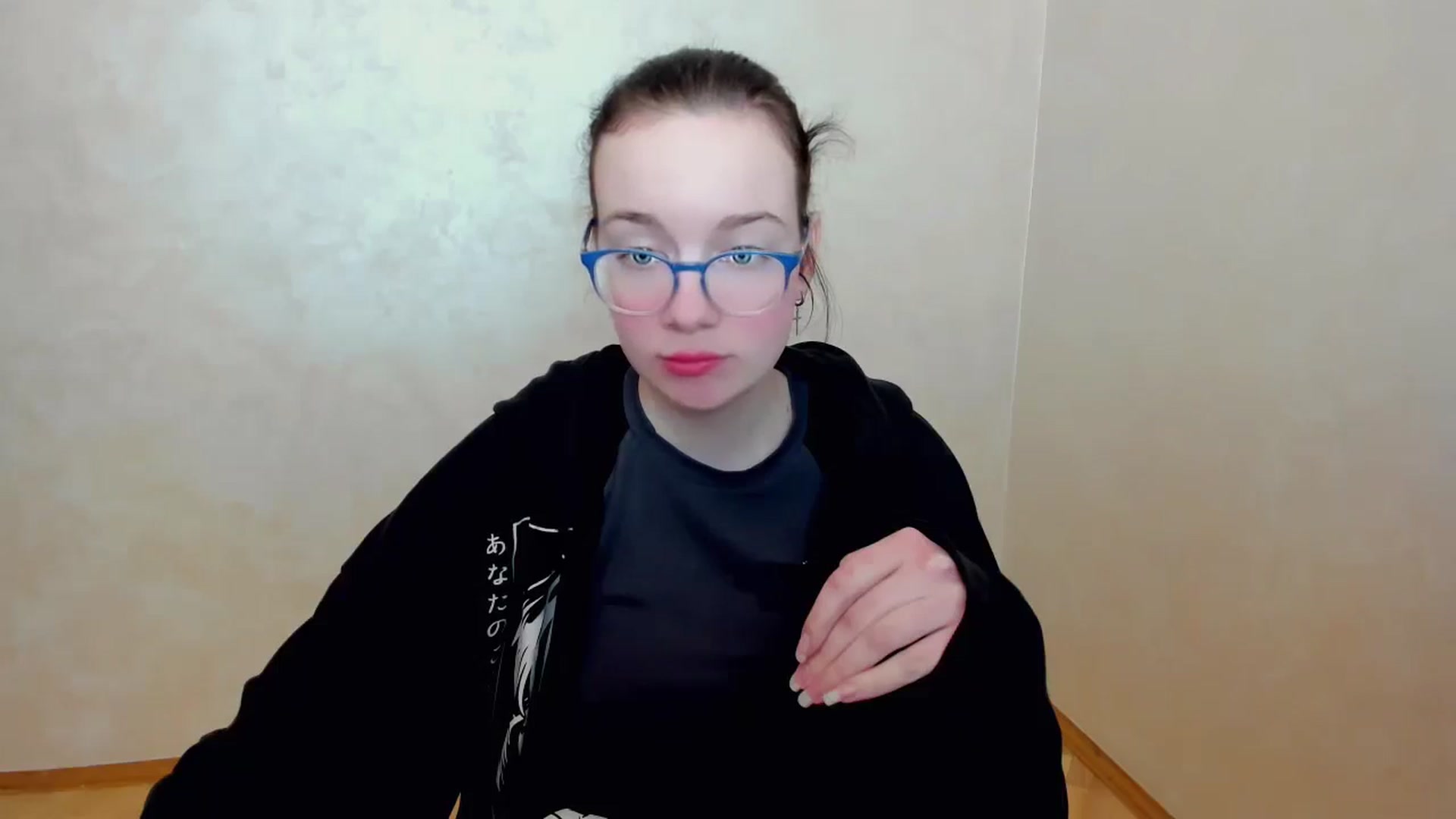 Gallery image thumbnail from Baby_Melania's myfreecams stream on, 04/14/2025, 18:09 image 14 of 20