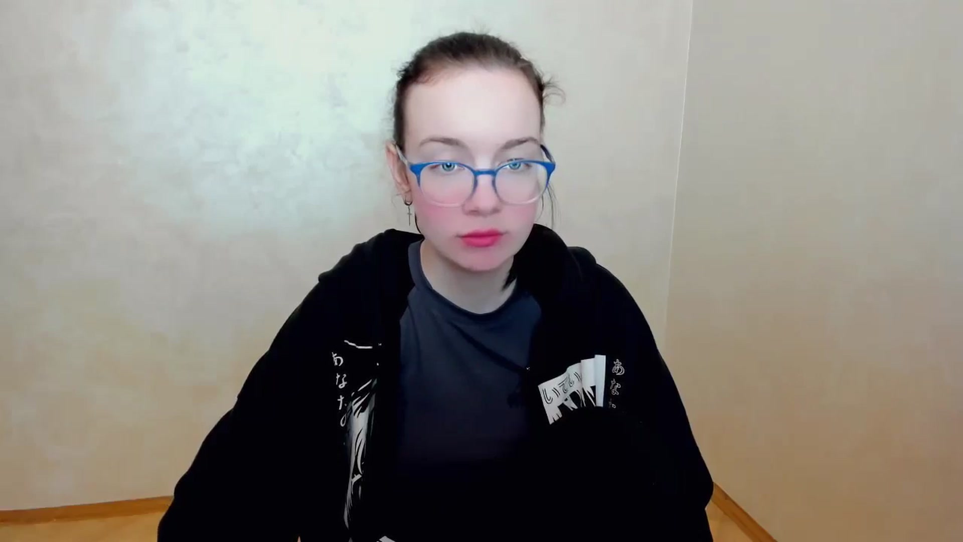 Gallery image thumbnail from Baby_Melania's myfreecams stream on, 04/14/2025, 18:09 image 12 of 20