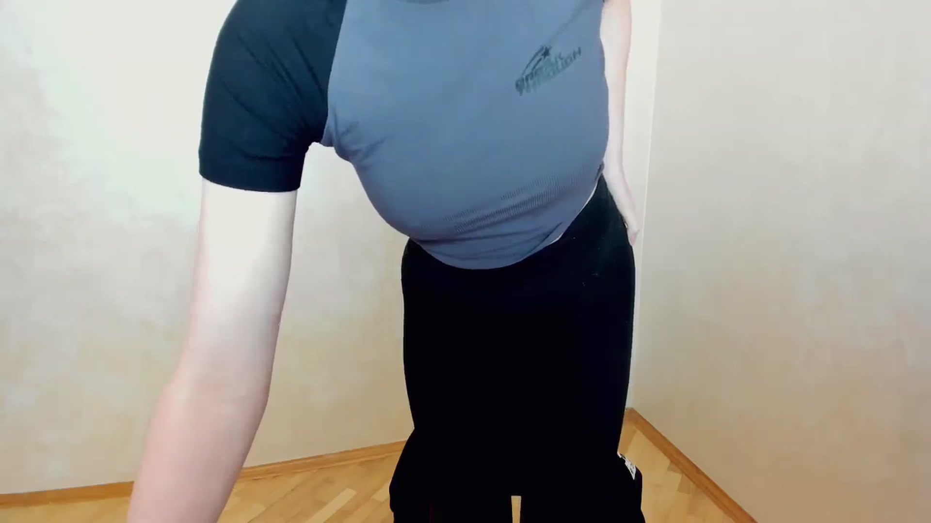Gallery image thumbnail from Baby_Melania's myfreecams stream on, 04/14/2025, 19:25 image 8 of 20