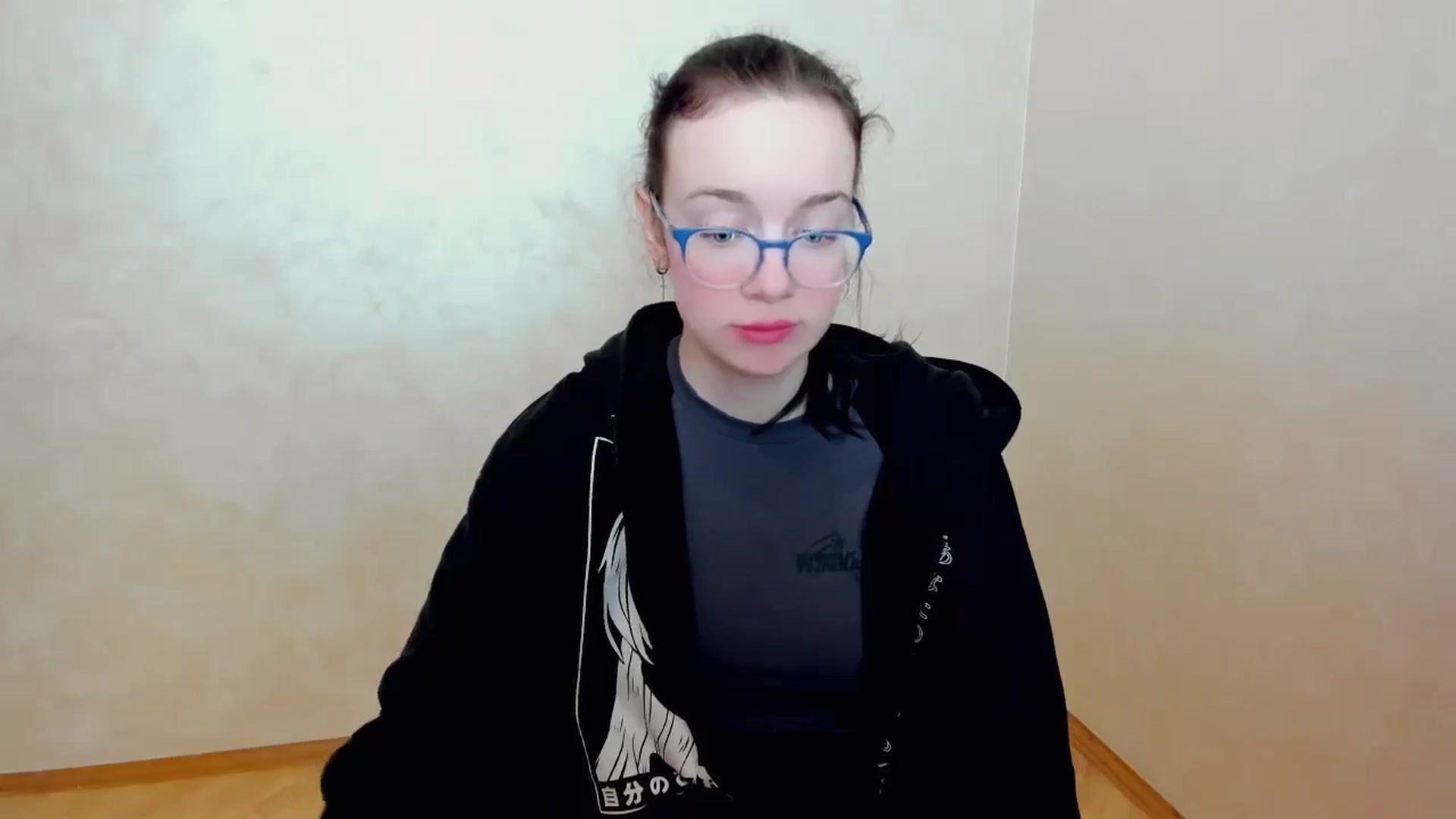Gallery image thumbnail from Baby_Melania's myfreecams stream on, 04/14/2025, 19:25 image 15 of 20
