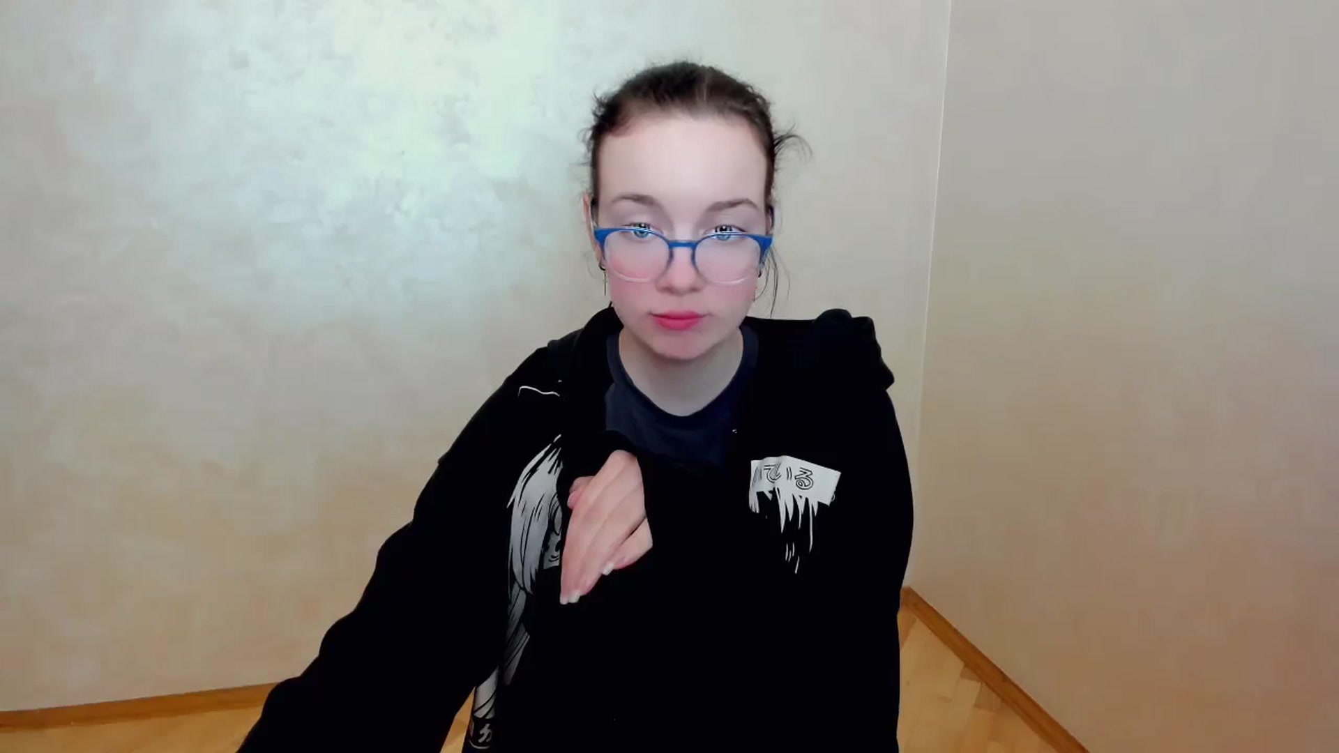 Gallery image thumbnail from Baby_Melania's myfreecams stream on, 04/14/2025, 19:25 image 18 of 20
