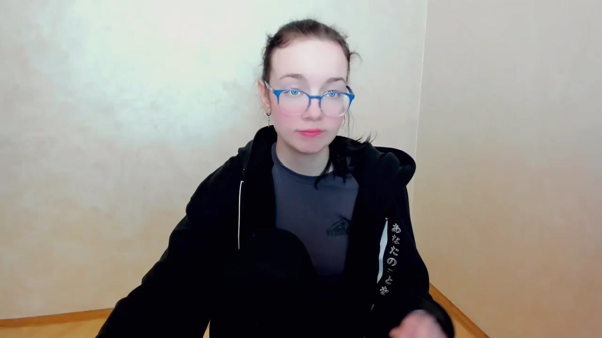 Gallery image thumbnail from Baby_Melania's myfreecams stream on, 04/14/2025, 19:25 image 13 of 20