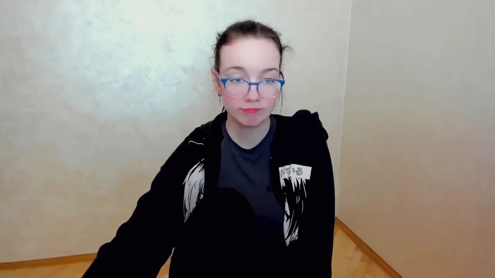Gallery image thumbnail from Baby_Melania's myfreecams stream on, 04/14/2025, 19:25 image 19 of 20