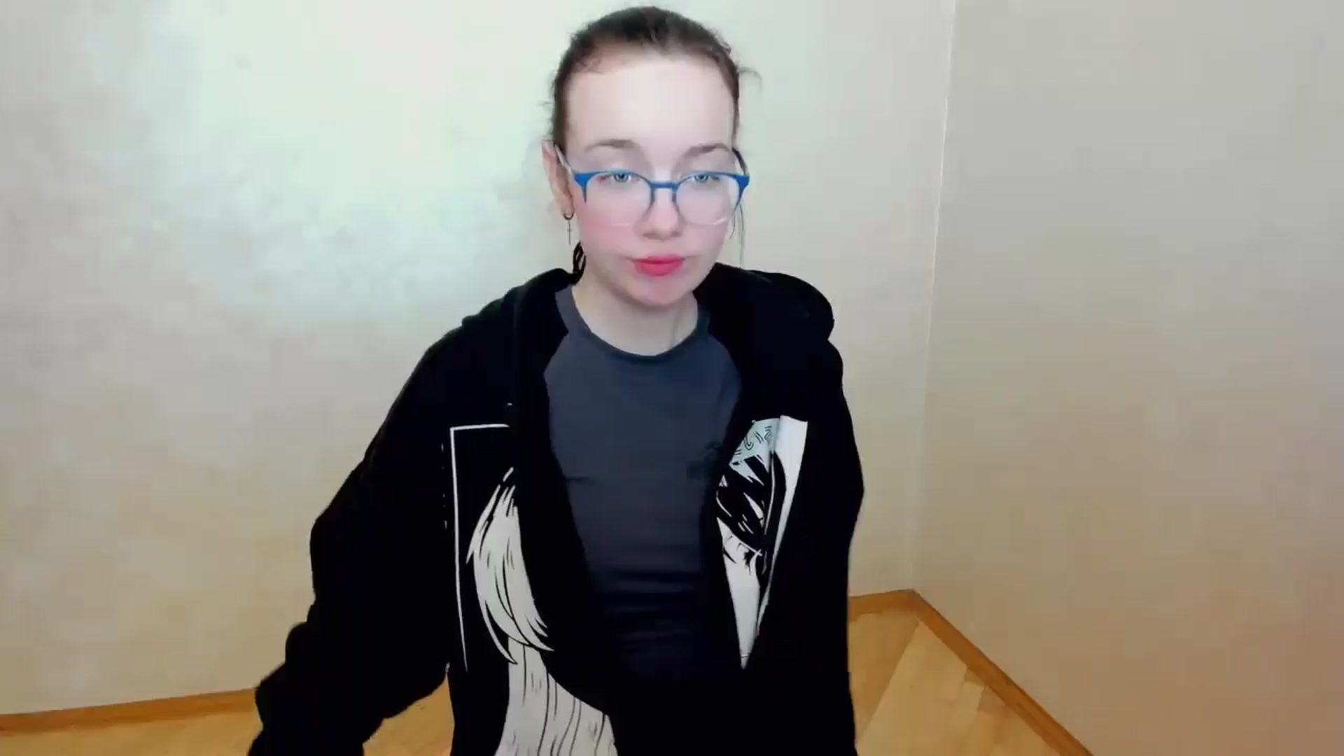 Gallery image thumbnail from Baby_Melania's myfreecams stream on, 04/14/2025, 20:45 image 2 of 20