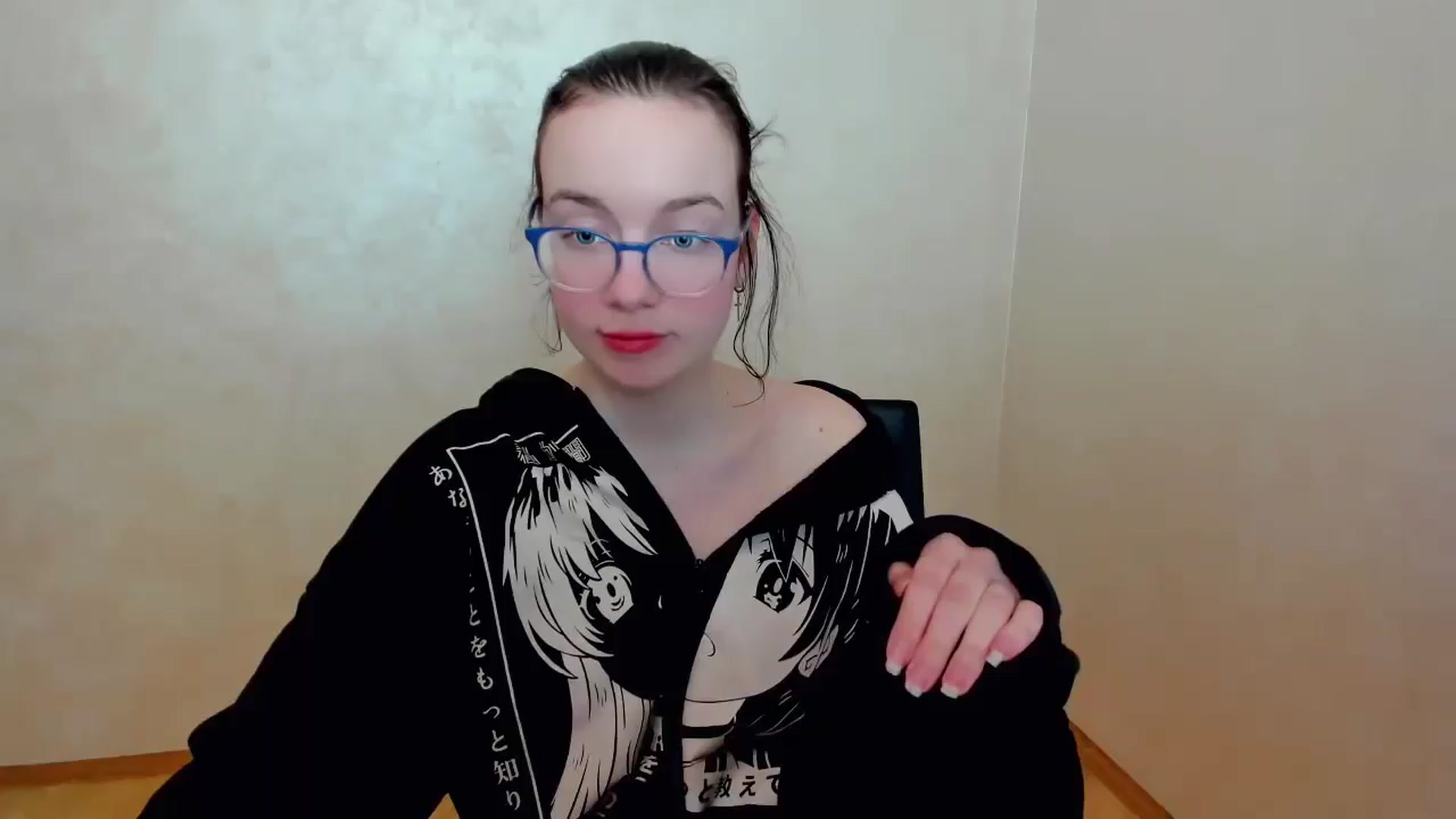 Gallery image thumbnail from Baby_Melania's myfreecams stream on, 04/15/2025, 17:17 image 1 of 20