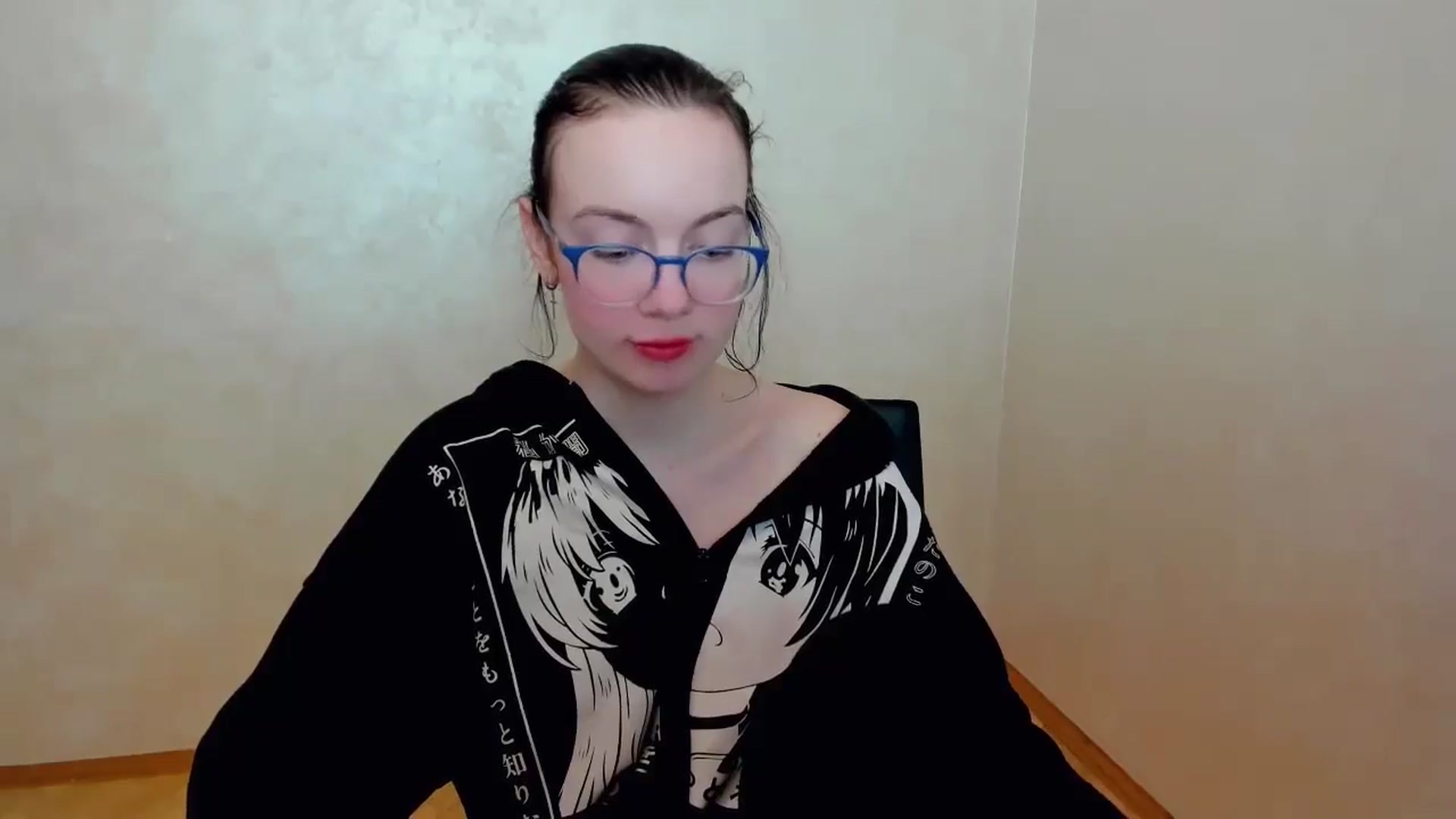 Gallery image thumbnail from Baby_Melania's myfreecams stream on, 04/15/2025, 17:17 image 2 of 20