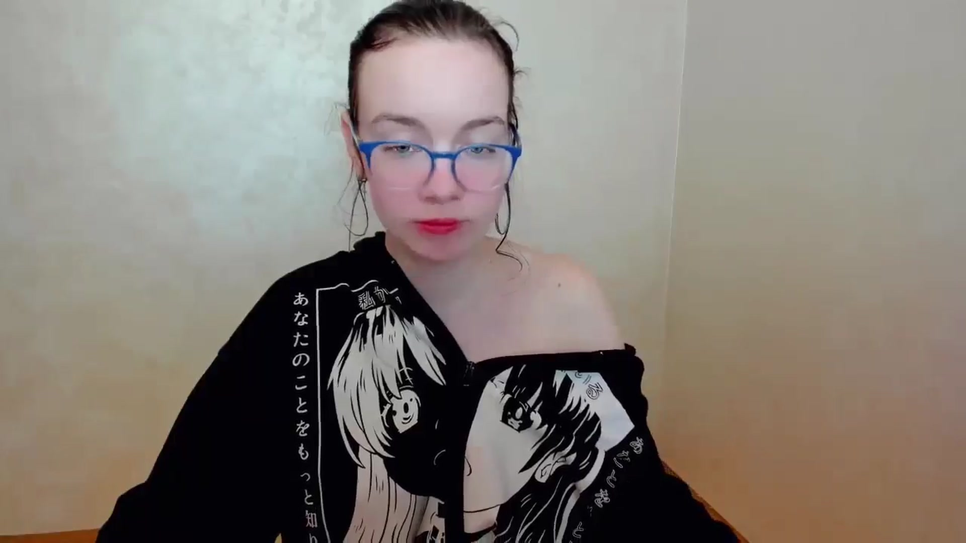 Gallery image thumbnail from Baby_Melania's myfreecams stream on, 04/15/2025, 18:40 image 6 of 20