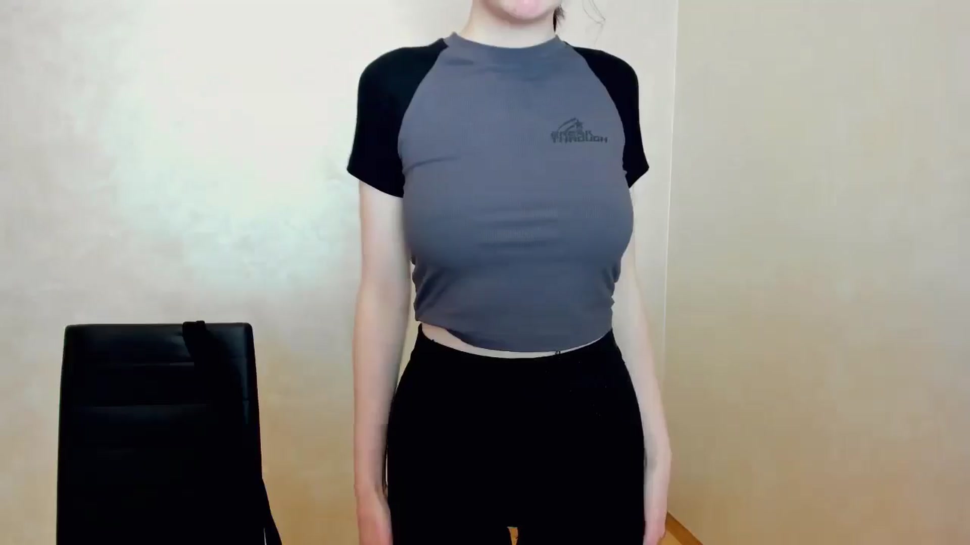 Gallery image thumbnail from Baby_Melania's myfreecams stream on, 04/15/2025, 21:11 image 5 of 20
