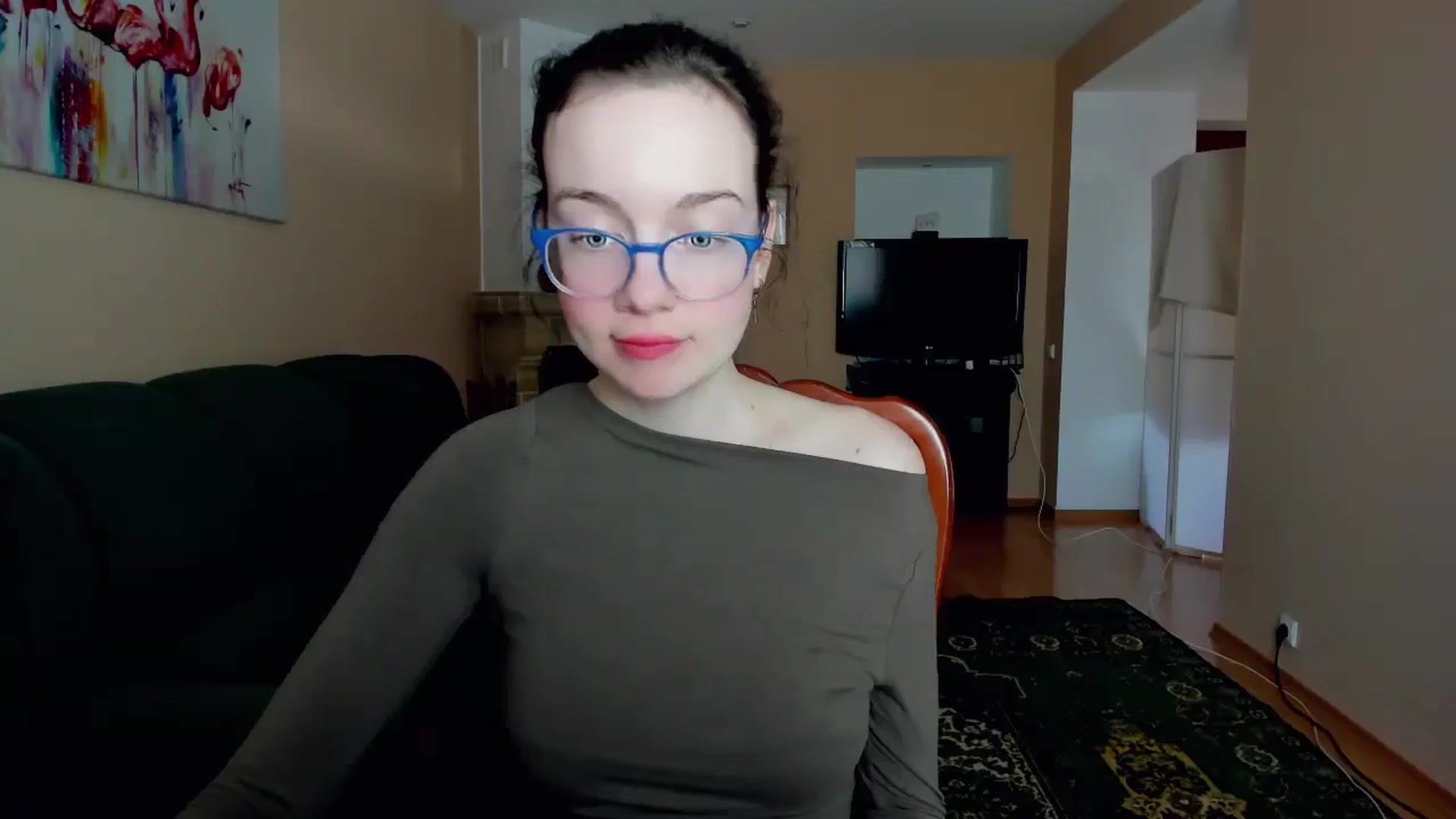 Gallery image thumbnail from Baby_Melania's myfreecams stream on, 04/17/2025, 15:16 image 14 of 20