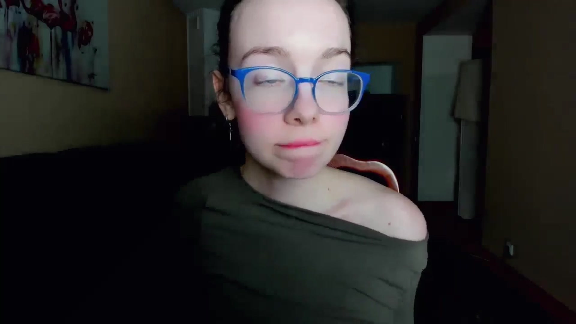 Gallery image thumbnail from Baby_Melania's myfreecams stream on, 04/17/2025, 20:05 image 4 of 20