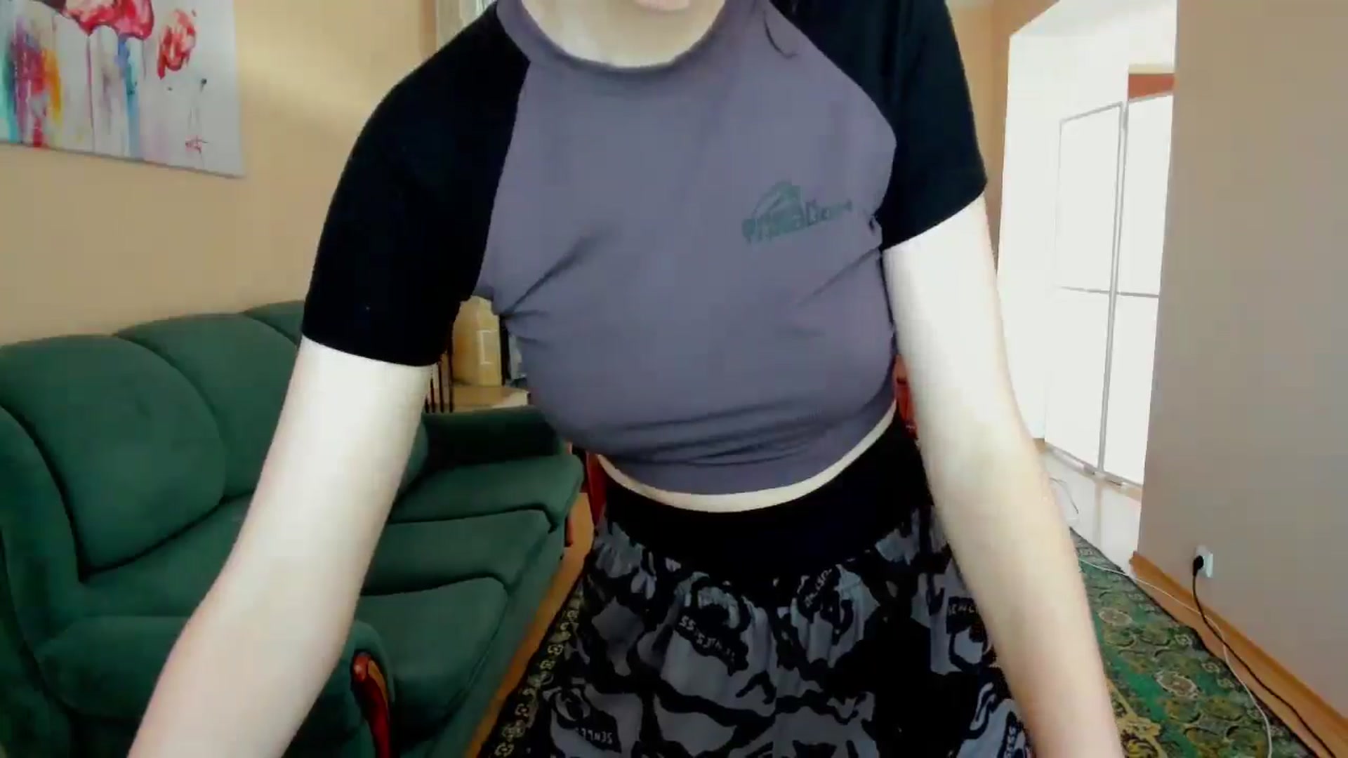 Gallery image thumbnail from Baby_Melania's myfreecams stream on, 04/21/2025, 15:28 image 14 of 20