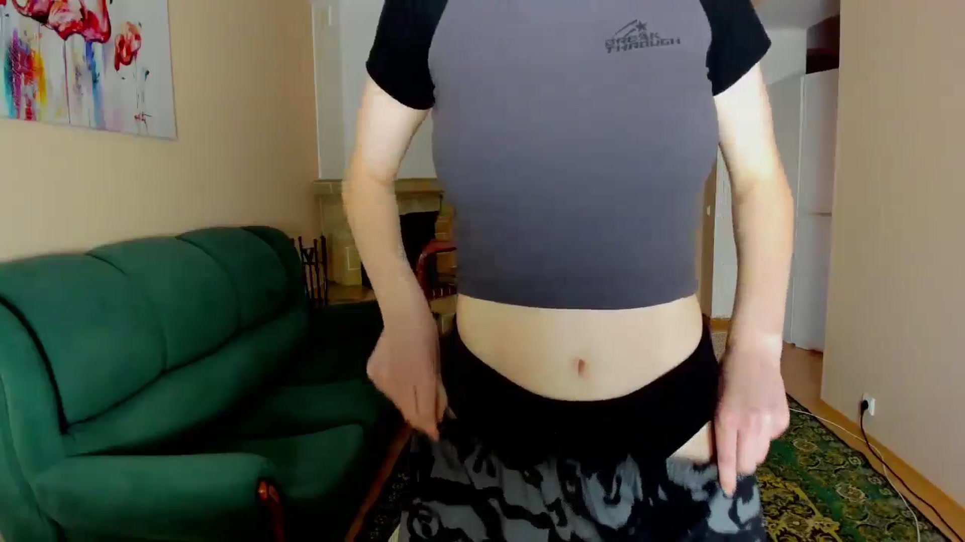 Gallery image thumbnail from Baby_Melania's myfreecams stream on, 04/21/2025, 17:06 image 2 of 20