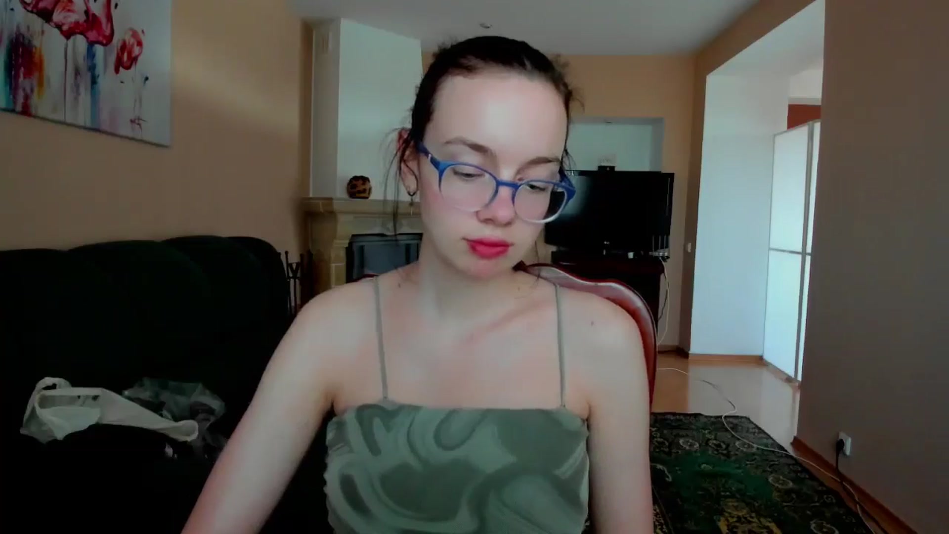 Gallery image thumbnail from Baby_Melania's myfreecams stream on, 04/22/2025, 15:14 image 3 of 20