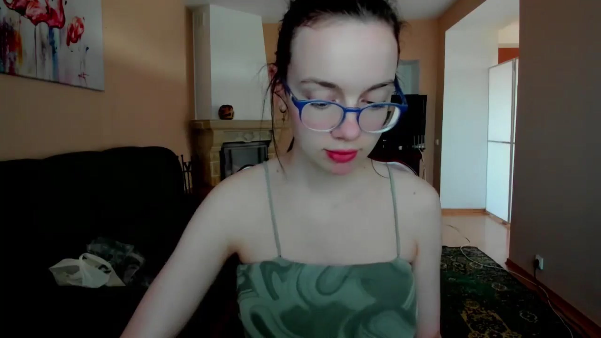 Gallery image thumbnail from Baby_Melania's myfreecams stream on, 04/22/2025, 16:06 image 6 of 20