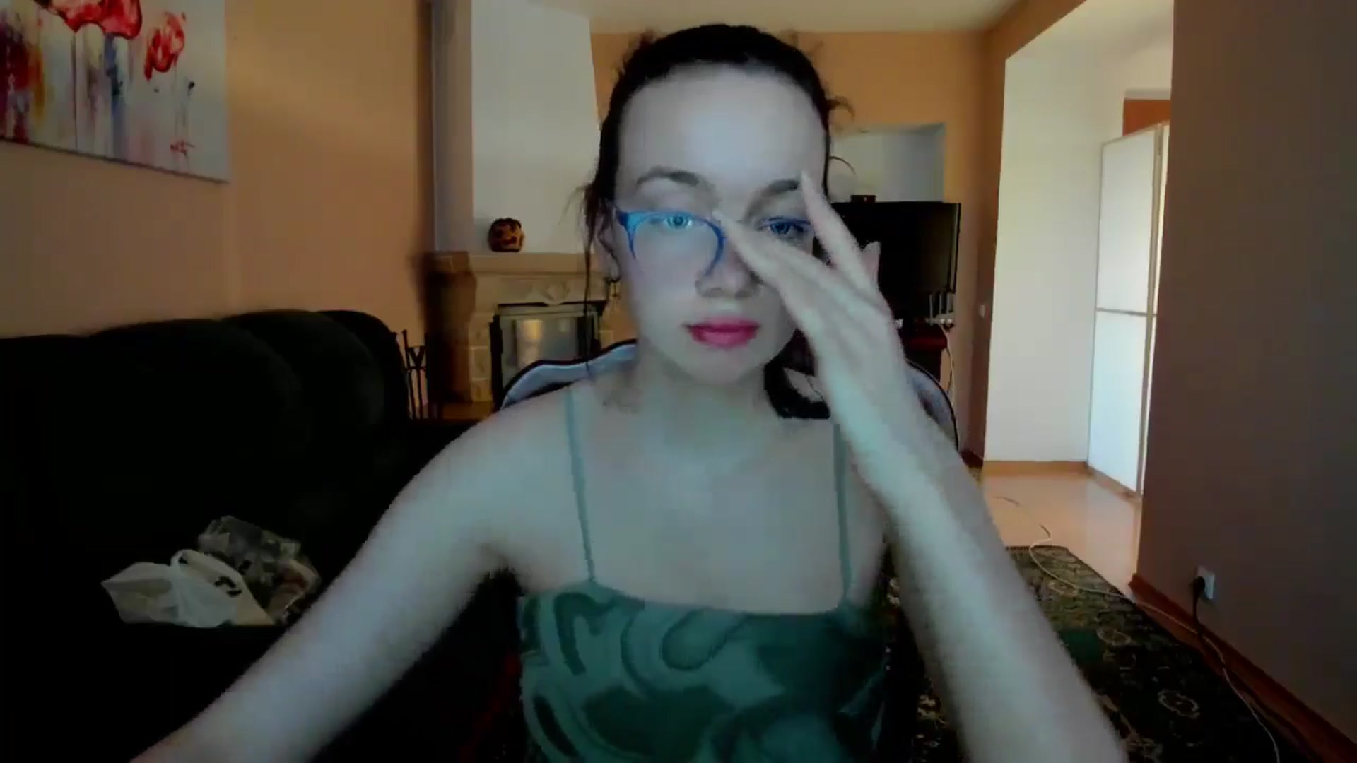 Gallery image thumbnail from Baby_Melania's myfreecams stream on, 04/22/2025, 16:40 image 5 of 20